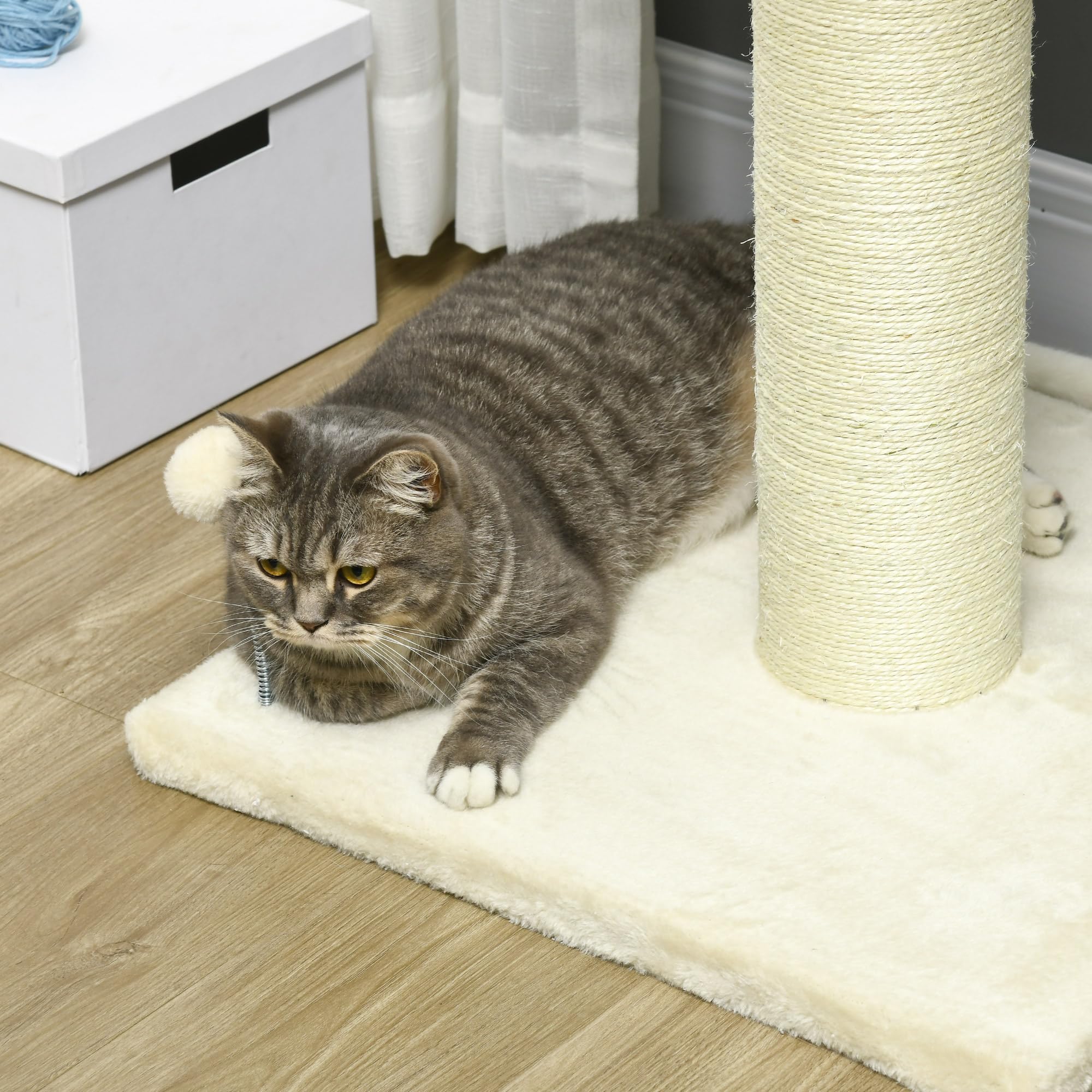 PawHut Árbol para Gatos de 83 cm, Torre para Gatos de Interior con Postes rascadores de sisal, Cama ampliada para Gatitos, Pelota y Juguete de Cuerda, Color Crema