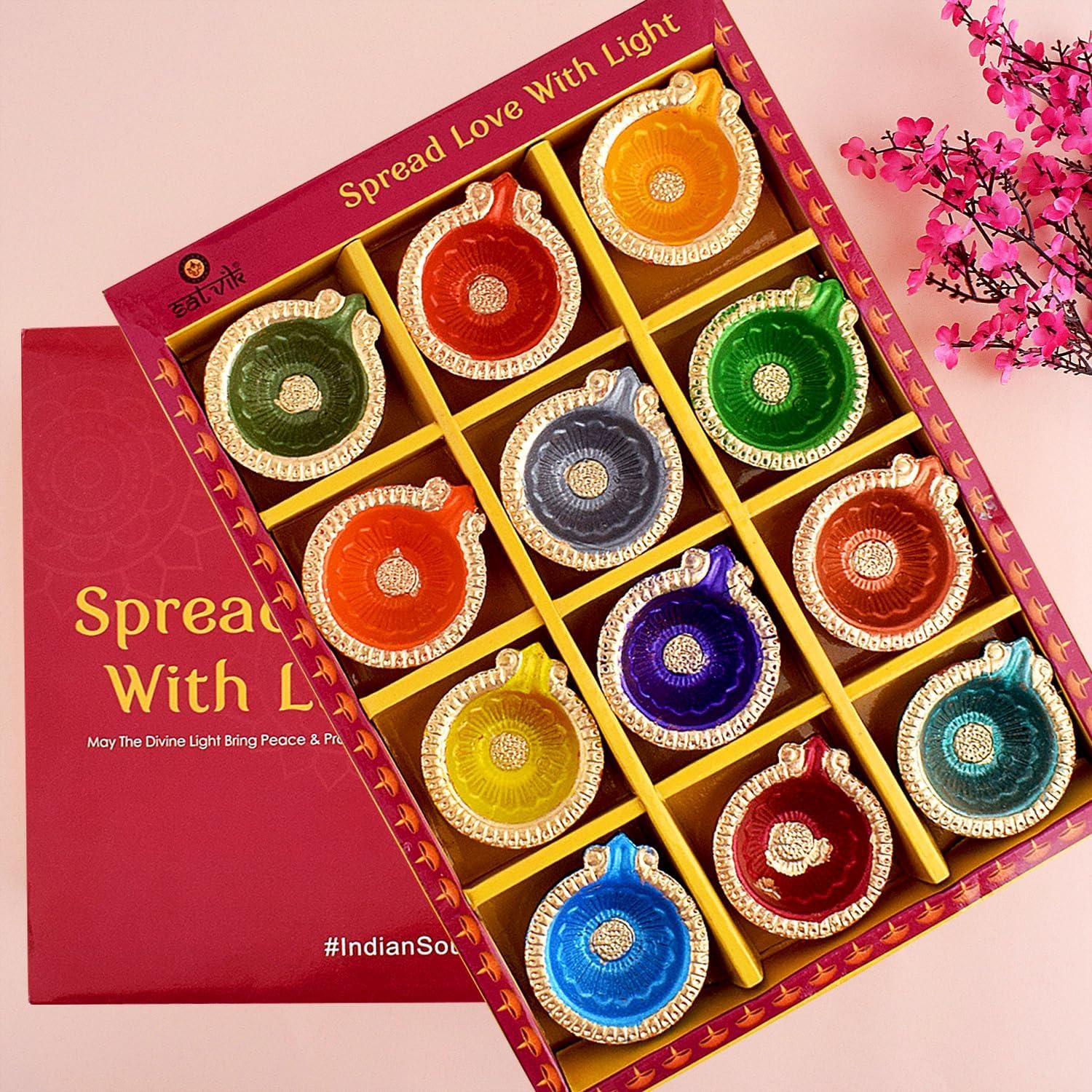 12 szt. zestaw prezentów Diwali / Diwali dekoracje glina Diya. Ręcznie robiona naturalna ziemia lampa olejowa/powitalne tradycyjne diyas z bawełną odprowadza Batti. Deepawali Diya. Lampa Diwali Earthen Lamp. Lampa olejowa 12 szt. zestaw prezentów Diwali /