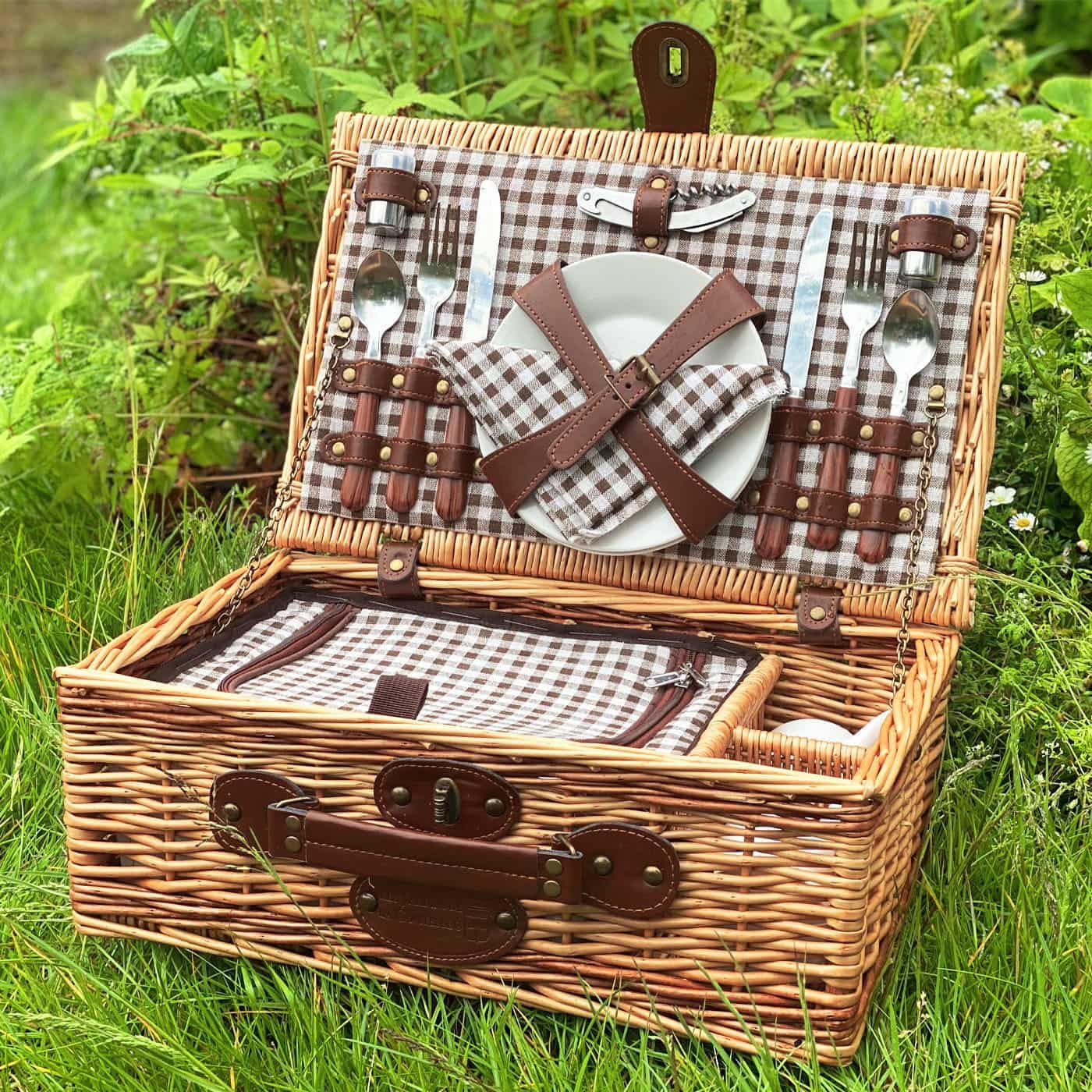 Les Jardins de la Comtesse - Cesto Picnic Mont-Blanc - 2 Persone - Marrone - Completo di scomparto isotermico - Stoviglie incluse - Tazze in ceramica - 43 x 29 x 16 cm