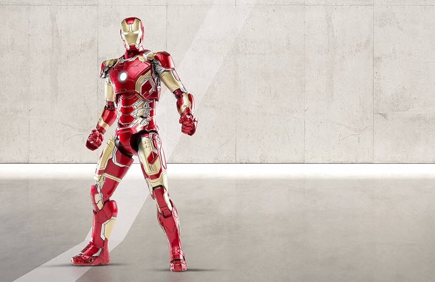 特撮 Comicave Studios Iron Man MK 43 &quot;Iron Man 3&quot; Action Figure (1/12 Scale) Comicave Studios Iron Man Mk 43 1/12 Scale In-Hand Gallery
