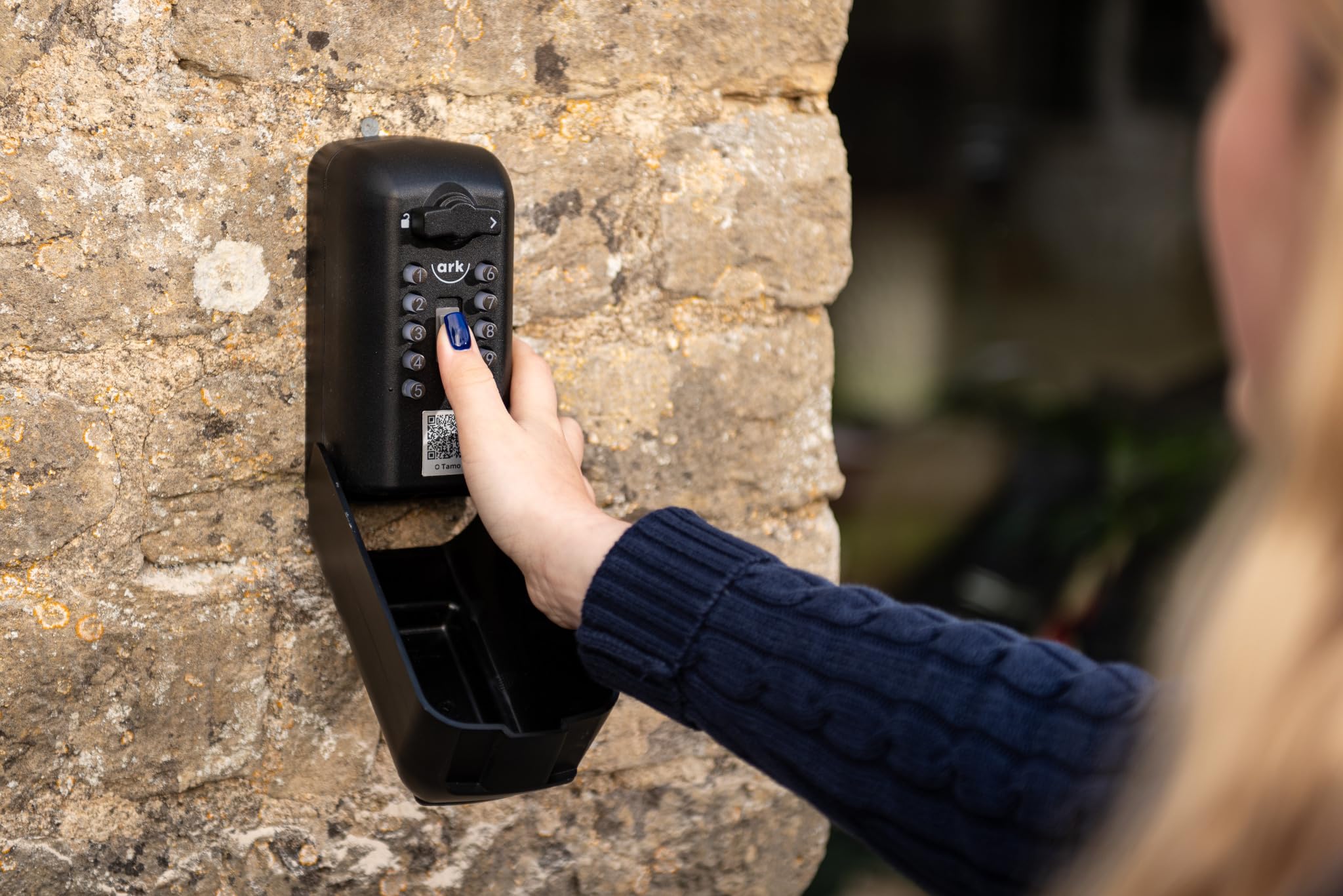 Tamo Schlüsseltresor mit Zahlencode - Schlüsselsafe Aussen - Police Preferred Schlüsseltresor Außen - Schlüsselbox 9,7 Mio. Code-Kombination - ideal für Home, Airbnb und Commercial