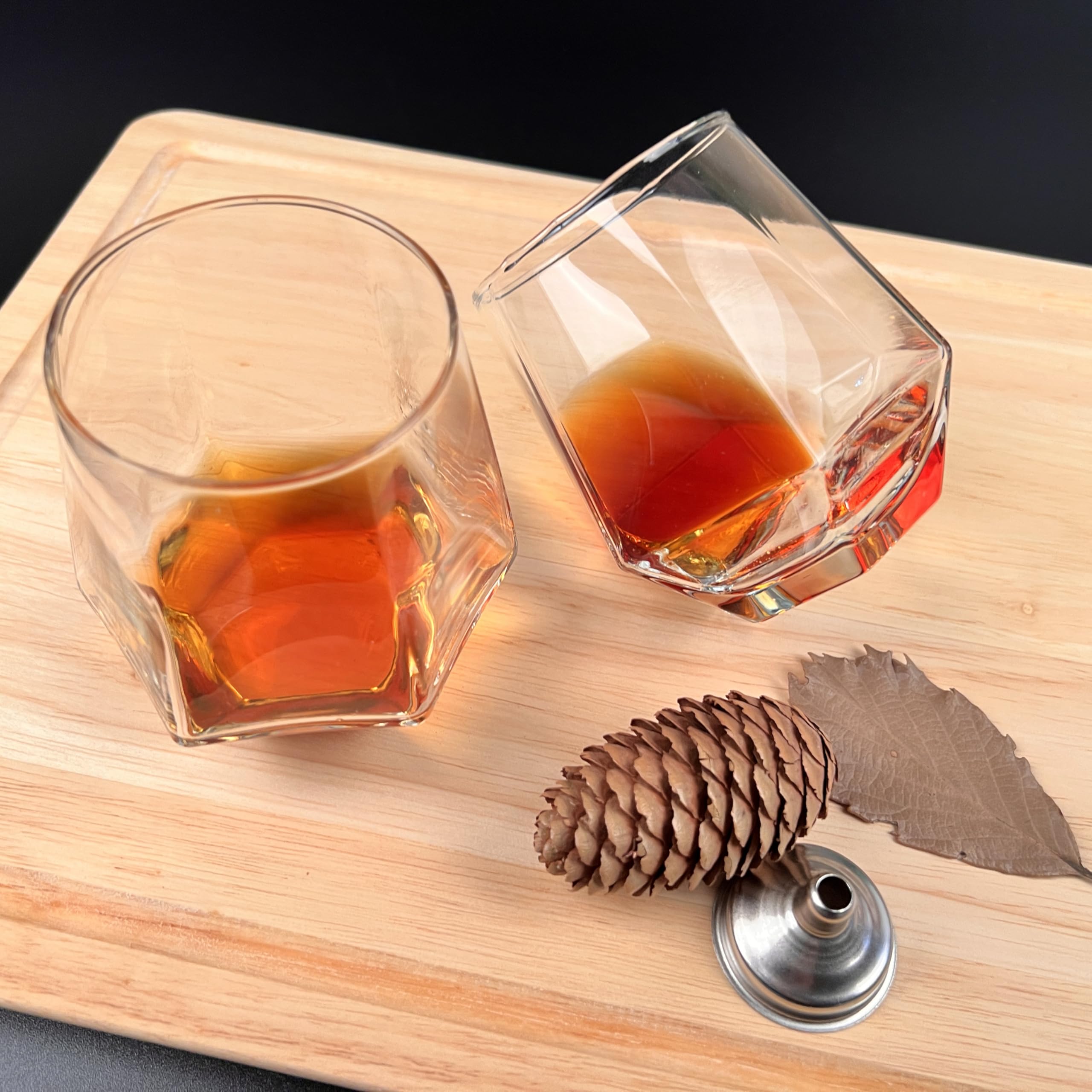 Ensemble Carafe Whisky En Forme Grenade - 850ml Avec 2 Verres - Cadeau Homme