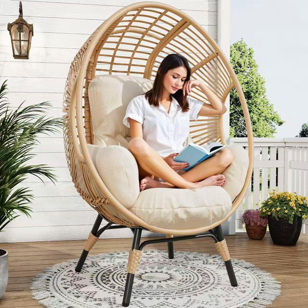 Oversized Wicker Egg Chair Outdoor Indoor,Patio Lounge Chair with Thicken Cushions, Egg Reading Chair 500lbs Capacity for Garden, Backyard, Porch (Beige-Regular, 1pcs)