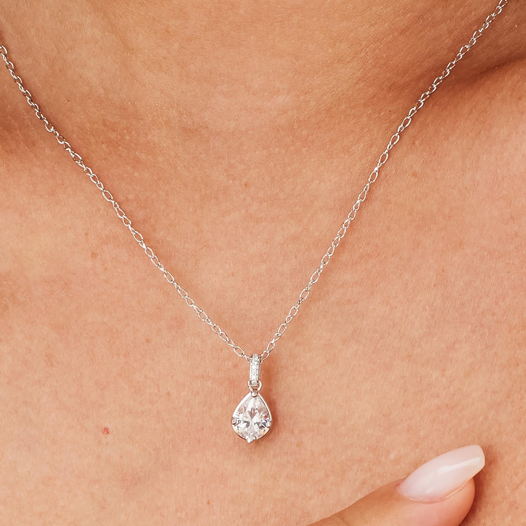 Brosway Charm Donna in Argento e Infinite White | Collezione Fancy - FIW30
