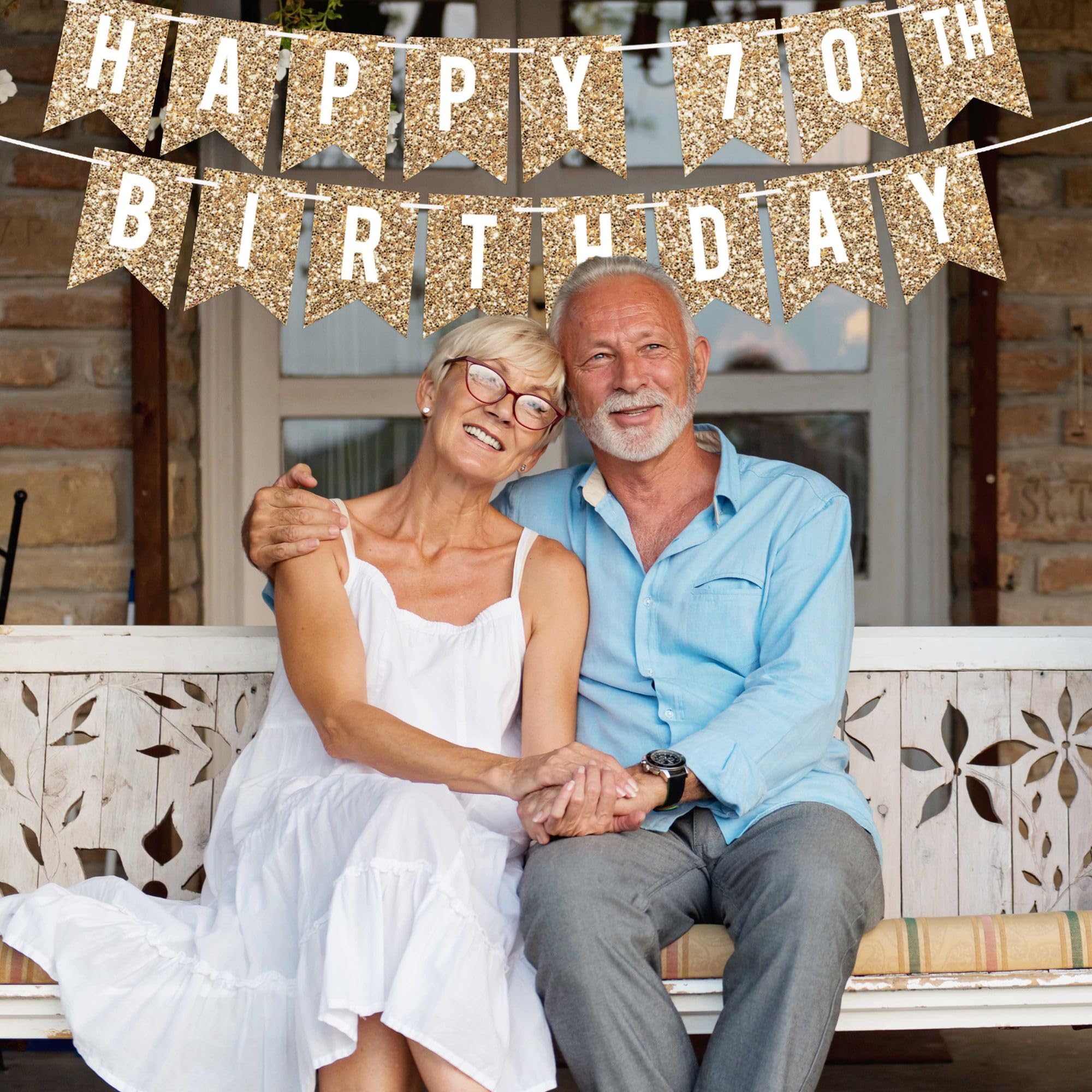 Wstępnie nawleczony baner Happy 70th Birthday - NO DIY - złoty brokat baner na przyjęcie na 70. urodziny dla mężczyzn i kobiet - wstępnie nawleczona girlanda na żyłkach 1,8 m - złote dekoracje i