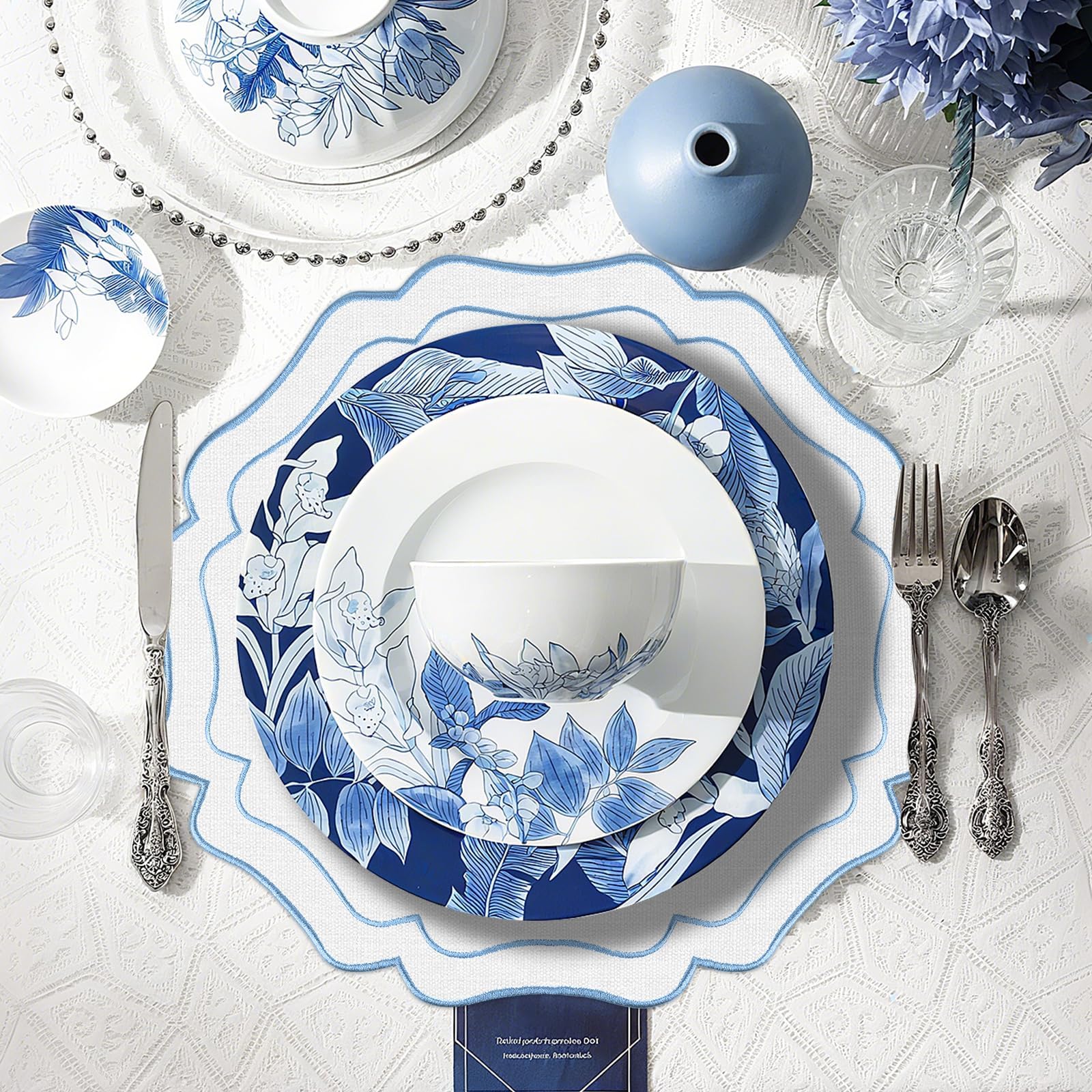 Tischsets aus Baumwollleinen, 38,1 cm, Stickerei, gewellt, rund, waschbar, Blumenform, für Hochzeit, Babyparty, Bankett, Party, Tischdekoration, 8 Sets mit blauen und weißen Schleifen, 38,1 cm
