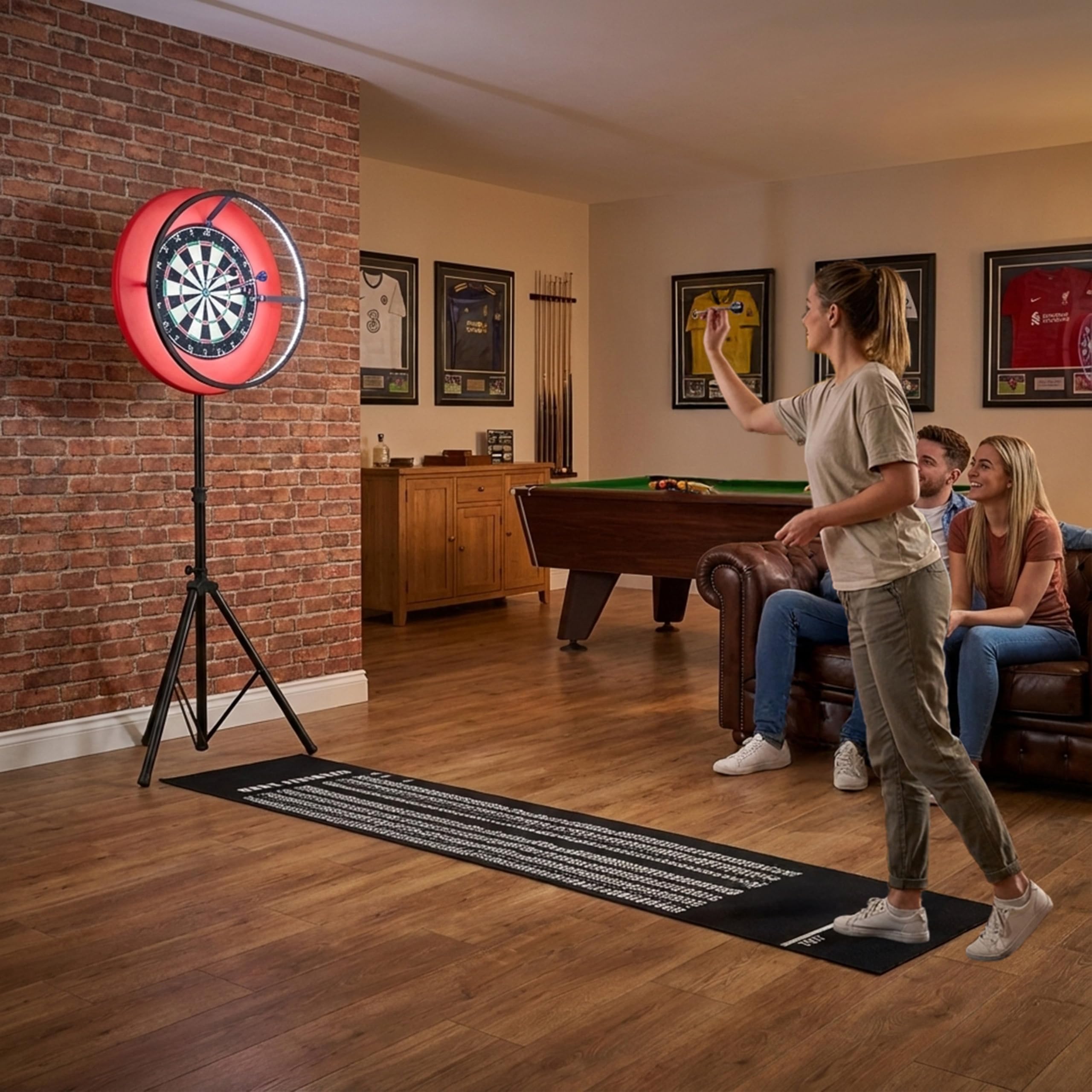Dart Set, Dardboard, LED Ringlicht, Selbstheilende Umrandung, Befestigungsständer, Höhenverstellbares Stativ, Zubehör, inklusive 6 professionelle Dartpfeile, Checkout-Oberflächen, Tragbar, Zuhause