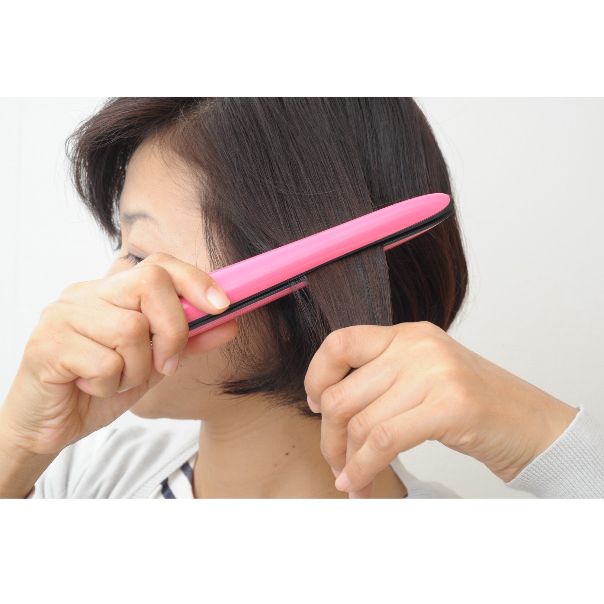 Amazon | 山善 ハンディヘアアイロン プチサラ(Petit SARA) 乾電池式