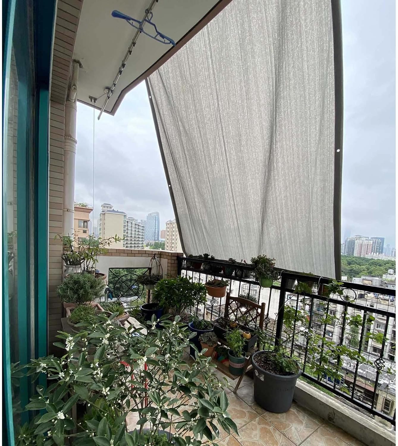 Shade Net, Mesh Breathable Shade Cloth, Sunscreen Netting for Courtyard/Greenhouse, Outdoor Garden Privacy Screen, Lightweight Durable Sun Shade Sail, Grey,5x7m(16 * 23ft)