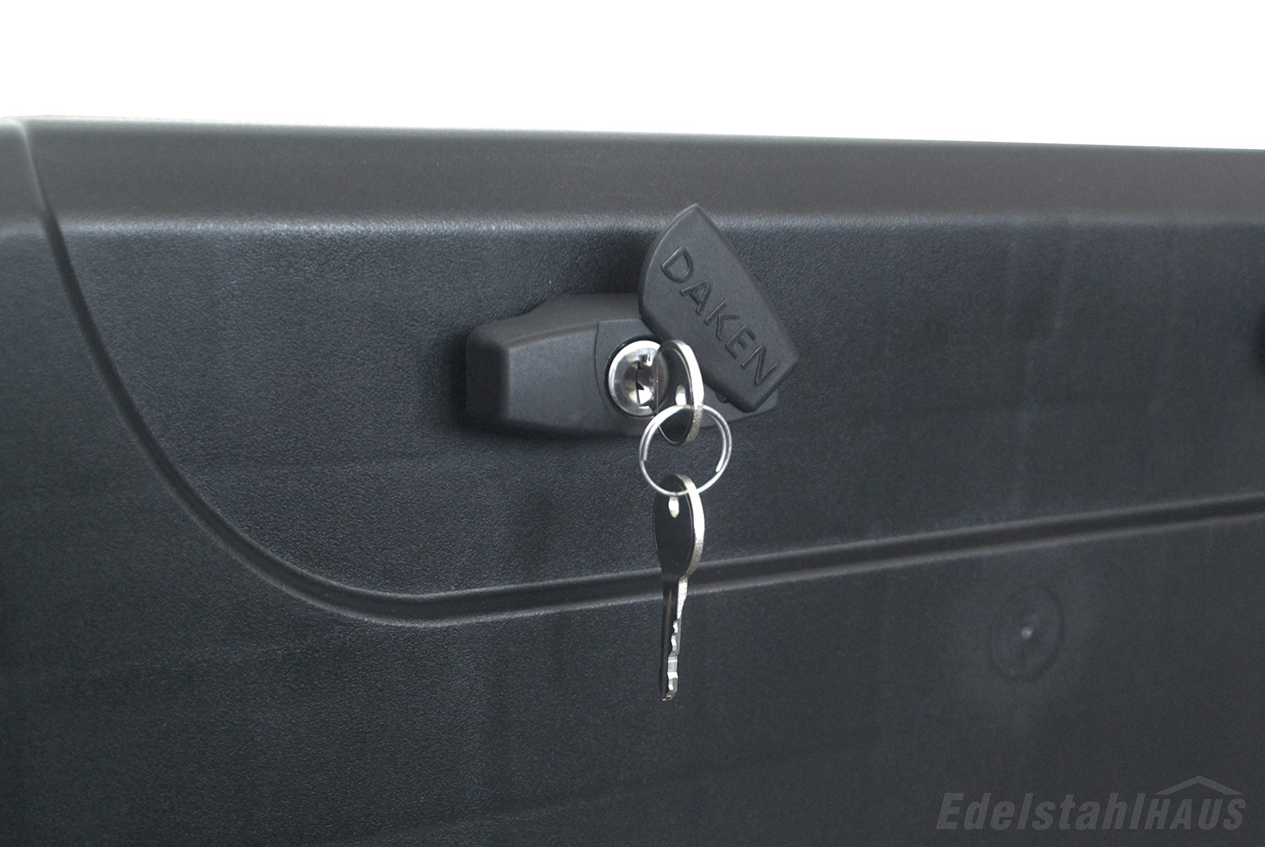 Blackit L - 750 x 300 x 355 mm + Montagesatz MON4002 Edelstahlhaus, Deichselbox mit 2 Schlösser, Werkzeugkasten für Anhänger Staukiste 50 ltr Anhängerbox, Daken B50-2