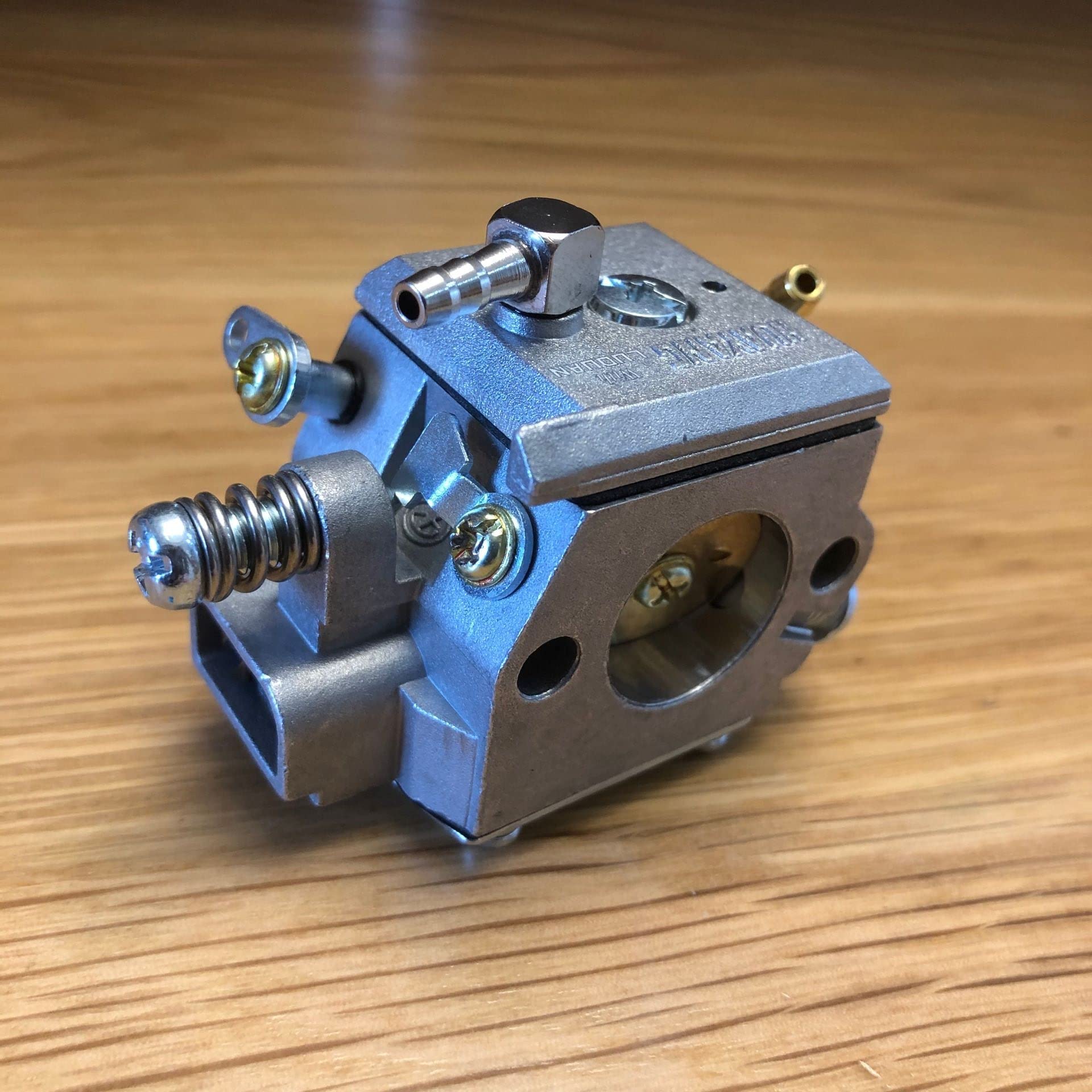Carb gaźnika dla W HDA-268 Echo CS-590 CS-600P A021001661 CS590 wymiana części zamiennych