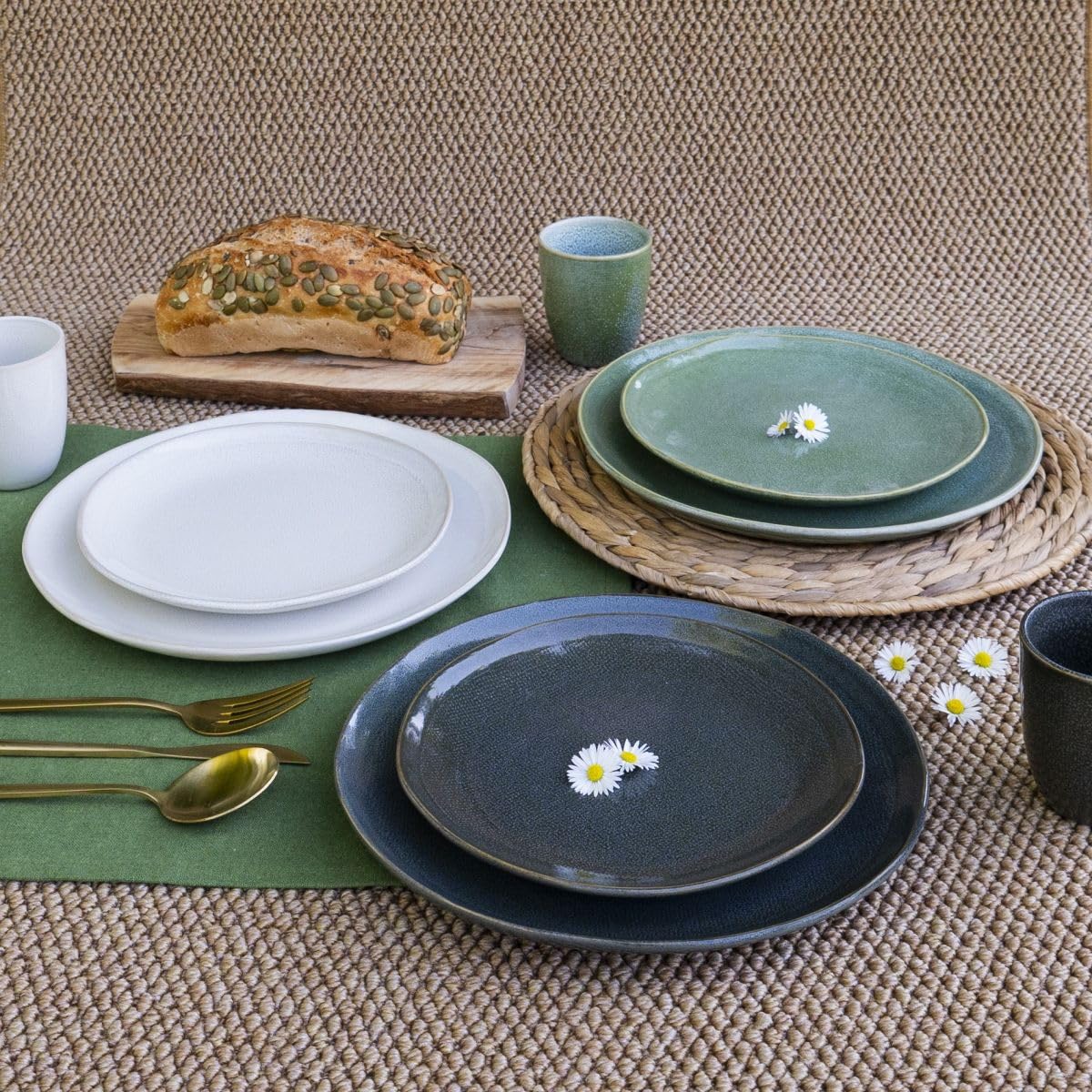 Artime Lot de 6 Assiettes Creuses Ø20,5 cm, Céramique, Teintes Vert-Gris et Blanc Crème, Design Feuillage