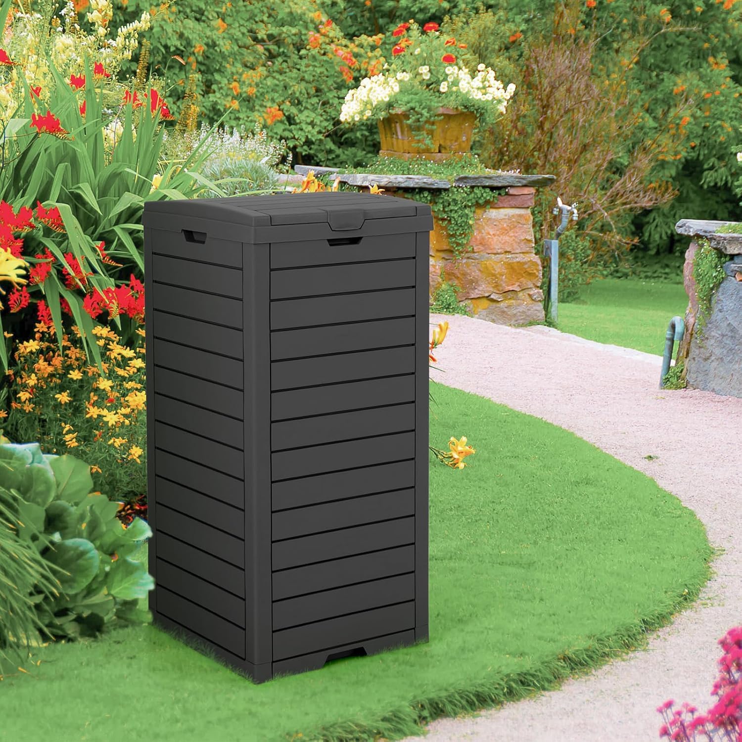 FANTASK Cubo de basura de 118 litros con tapa con bandeja extraíble y asa, cubo de basura para exteriores, para jardín, en negro, resistente al agua para porche, patio trasero, terraza