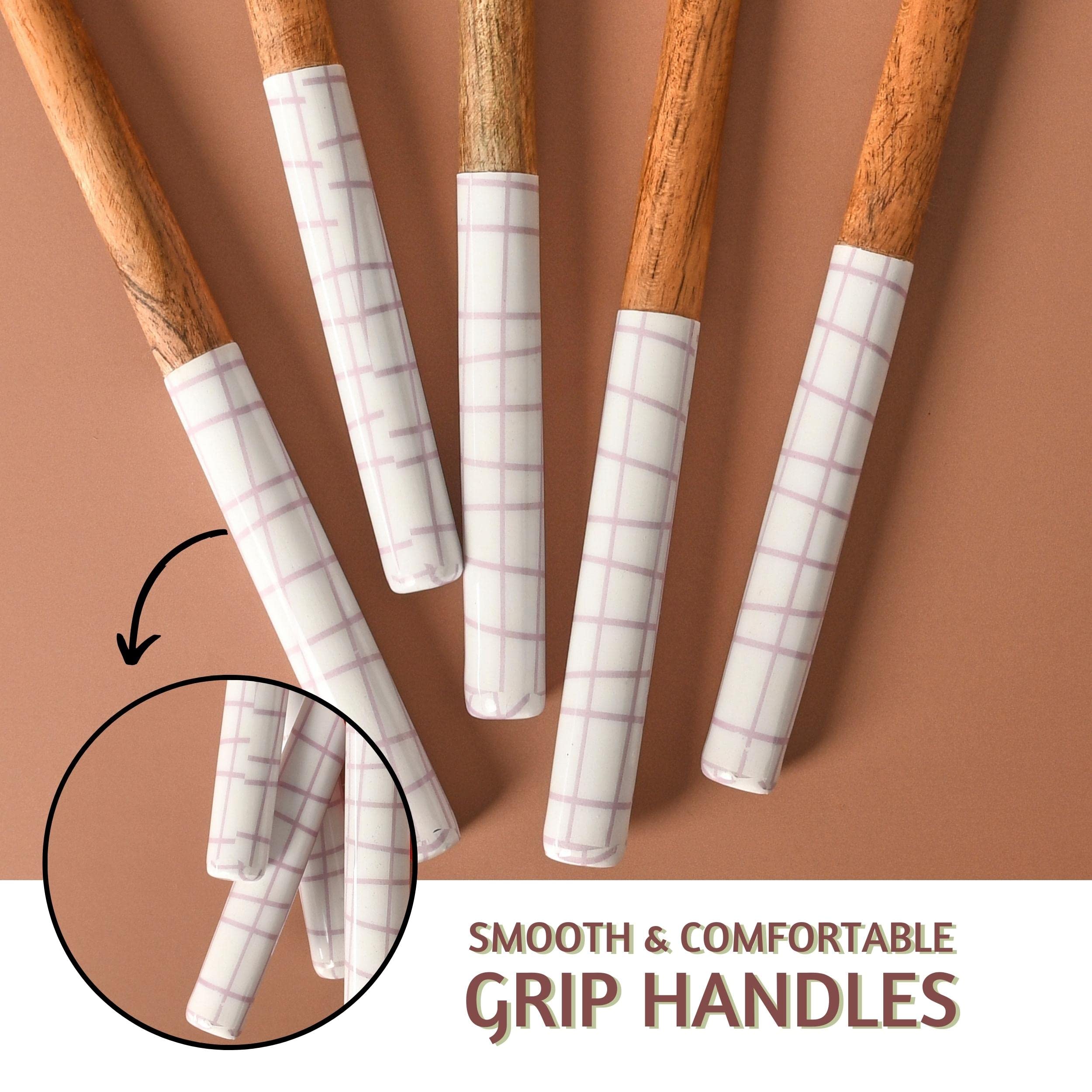 Folkulture Cucharas de madera para cocinar, juego de 5 utensilios de madera antiadherentes y resistentes al agua, libres de BPA