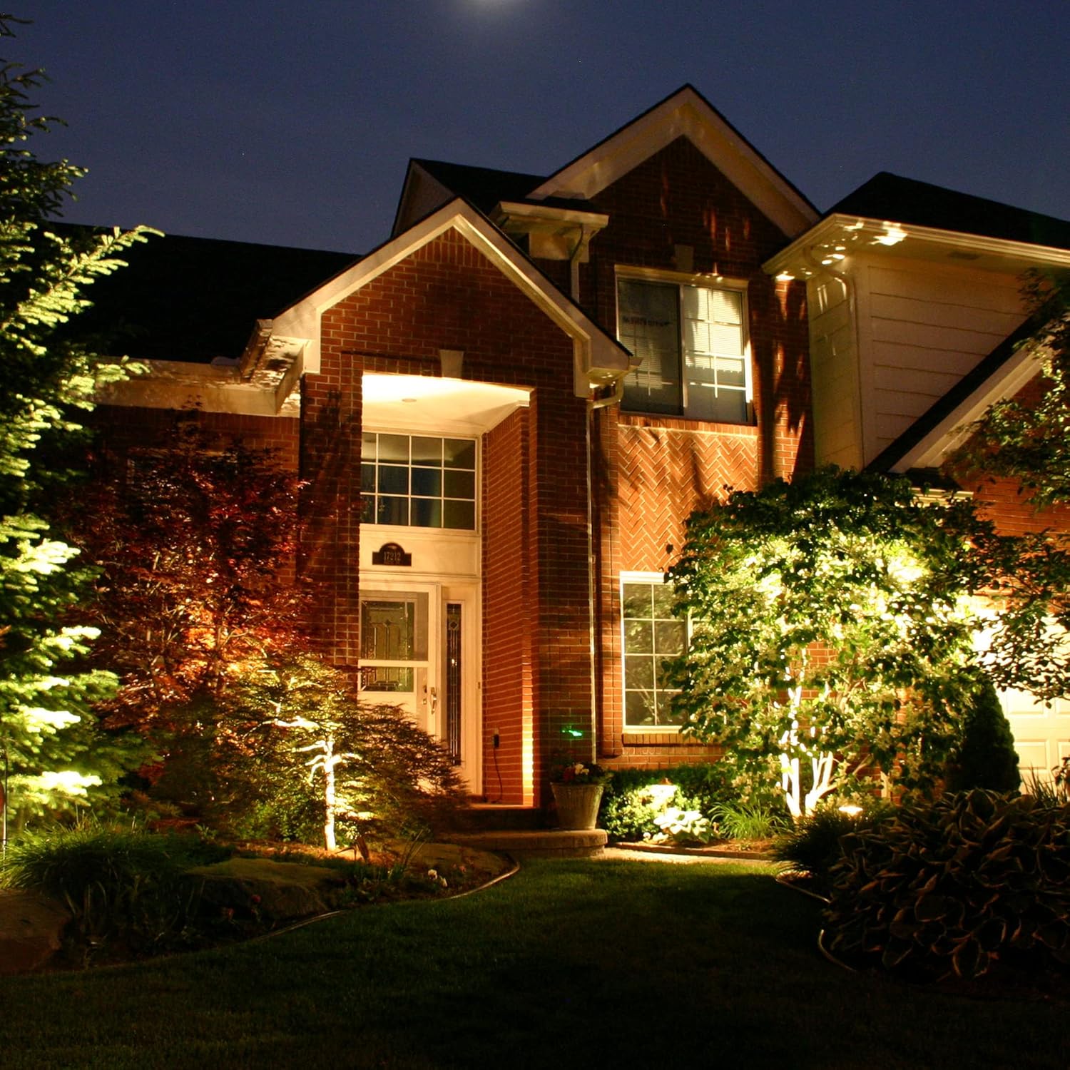 Hottest Sales Explux Commercial-Grade LED PAR38, 120W Equivalent, 40000 Hours, Classic Full Glass Flood Light Bulb, Dimmable, Weatherproof & Anti-Ageing, Bright White 3000K, 6-Pack Up To 40% OFF Explux Commercial-Grade LED PAR38, 120W Equivalent, 40000 Hours, Classic Full Glass Flood Light Bulb, Dimmable, Weatherproof & Anti-Ageing, Bright White 3000K, 6-Pack