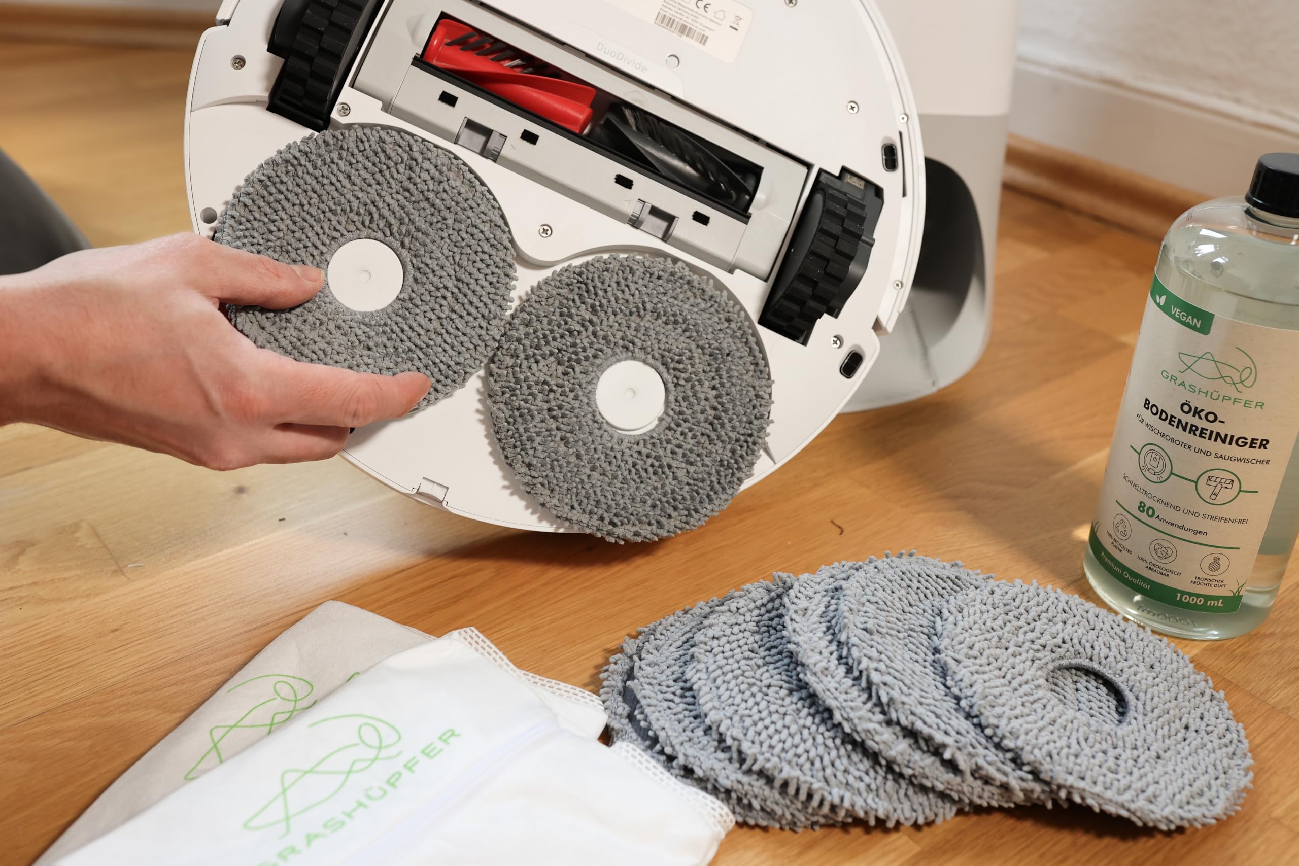 GRASHÜPFER® Roborock Qrevo/Saros 10R, 20 Sorglospaket – 2x Öko-Bodenreiniger (Zitrusblüte & Tropisch) + 3 Wiederverwendbare Staubbeutel + 6 Waschbare Wischpads – Zubehör & Ersatzteile für Wischroboter