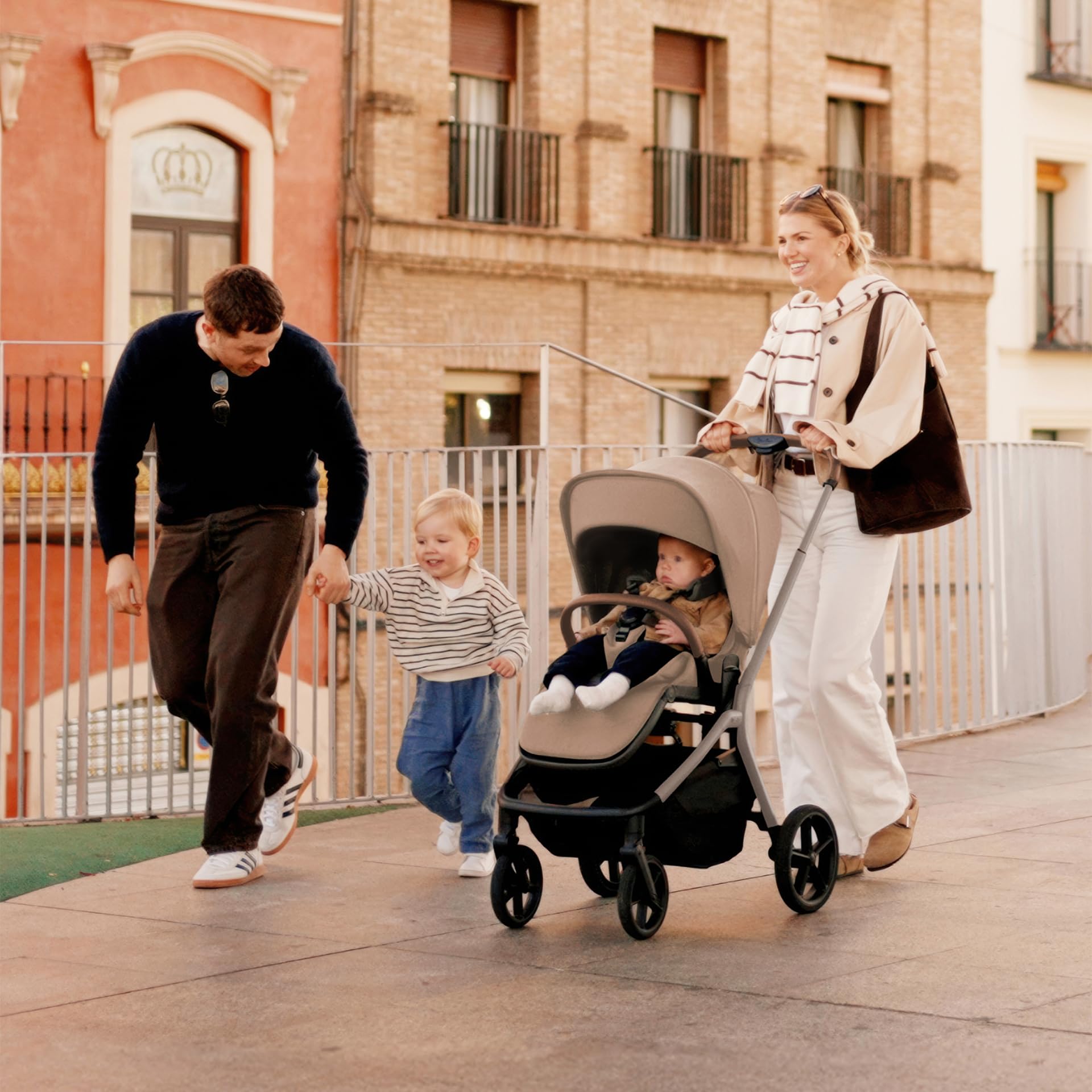 Silver Cross Breez Pushchair - Compact Lightweight Travel System, One-Hand Fold Pushchair with Lie-Flat Seat - Car Seat Compatible - Suitable from Birth to 4 Years (22kg) - Champagne — view 9