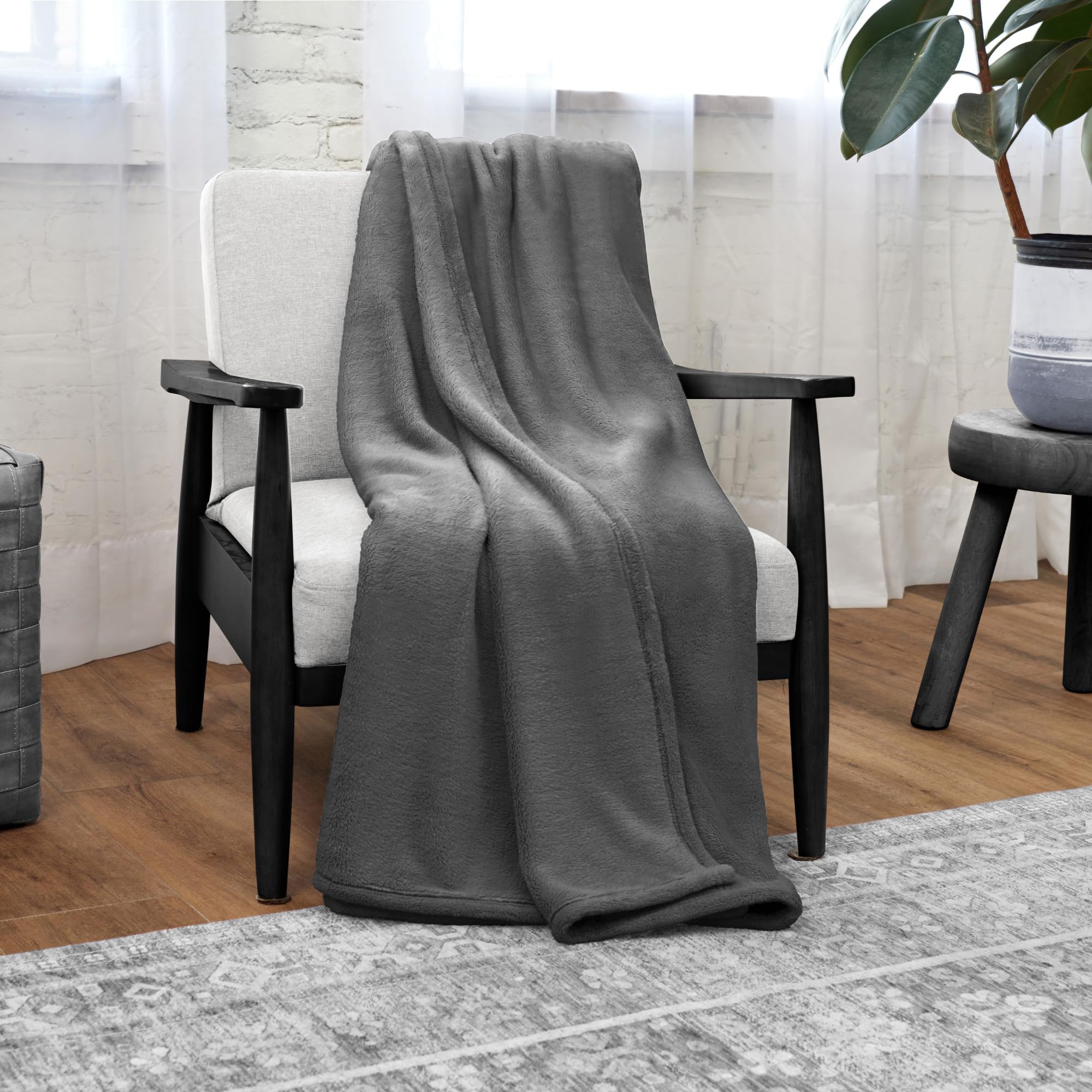 Northwest Ashford Home Cozy Warmwell Blanket Charcoal Twin 60 x 80 inches