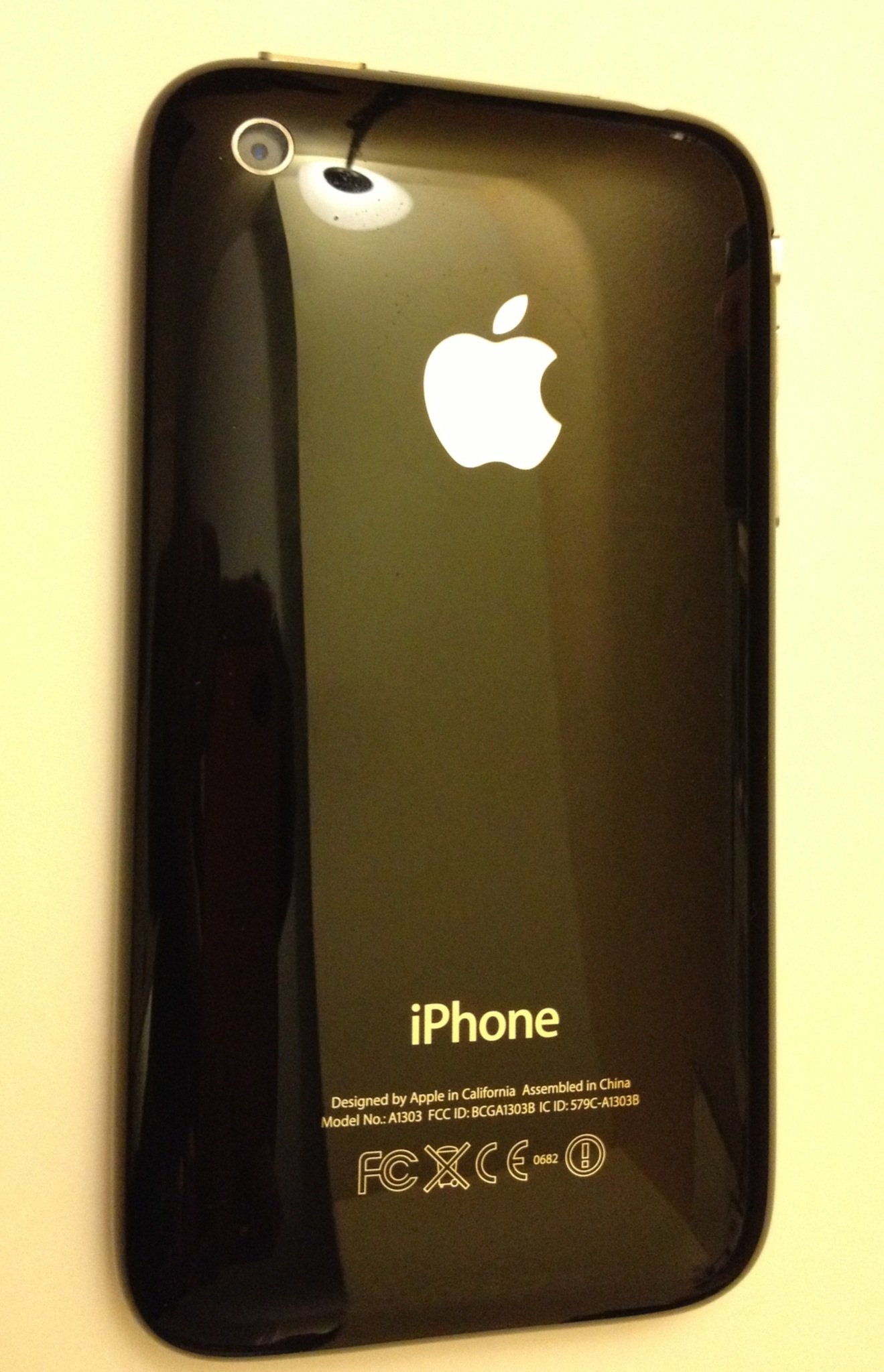 Apple iPhone 3G 16GB ブラック 本体 Apple Iphone 3g Black 16gb | Desertcart INDIA