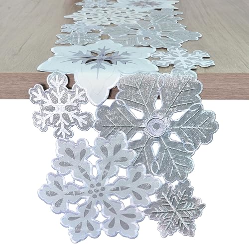Grelucgo Camino de mesa bordado a máquina y cortado a mano con copos de nieve gris plateado y blanco para vacaciones de Navidad (13.5 x 90 pulgadas)