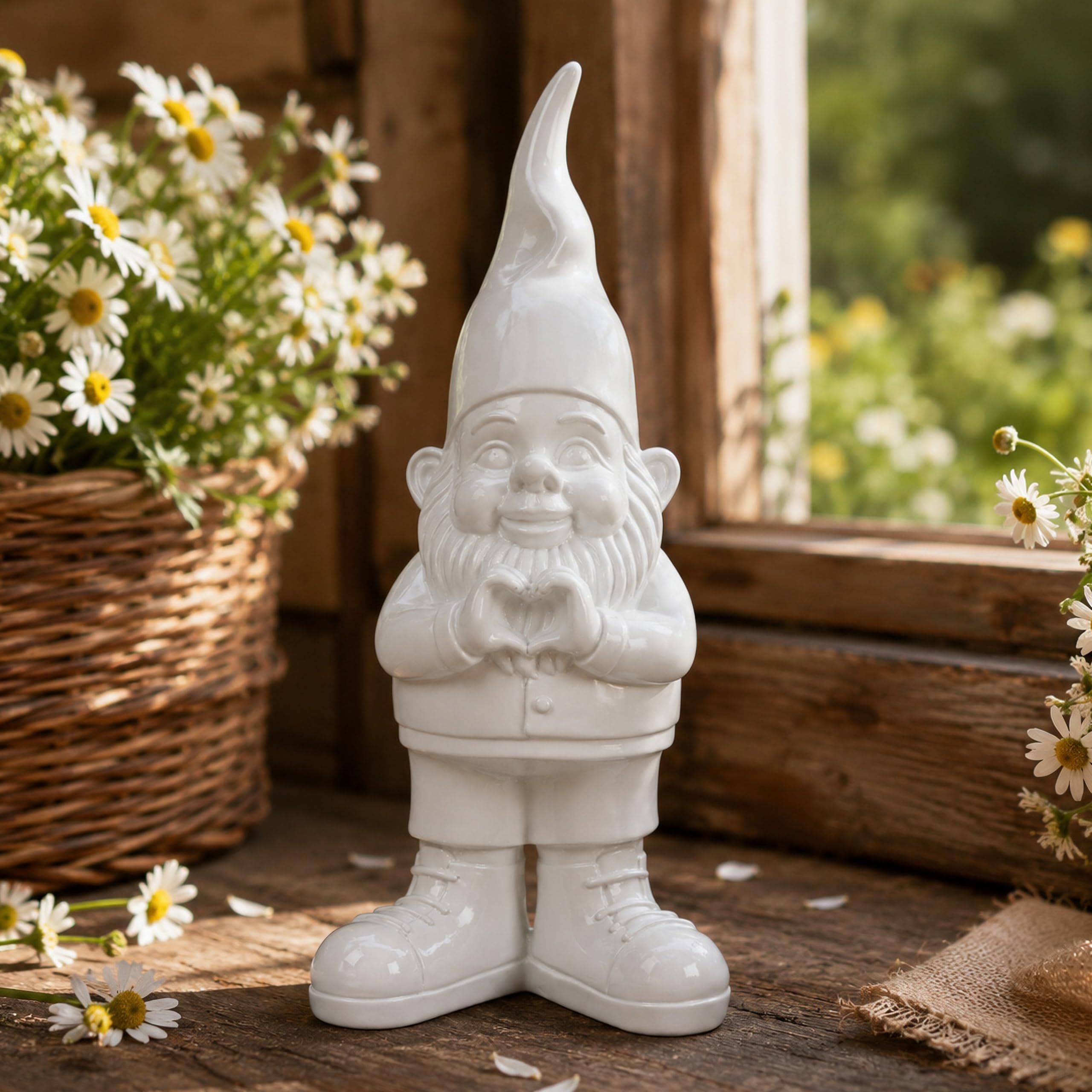 Pommerntraum® | Gartenfigur Gartenzwerg Zwerg Herzhände Herz Dekofigur Gnom | Liebesgeschenk Dankesgeschenk Terrassendeko Balkondeko Campingdeko Wichtel Balkonfigur Troll Deko Sammlerfigur Statue TRISTAN