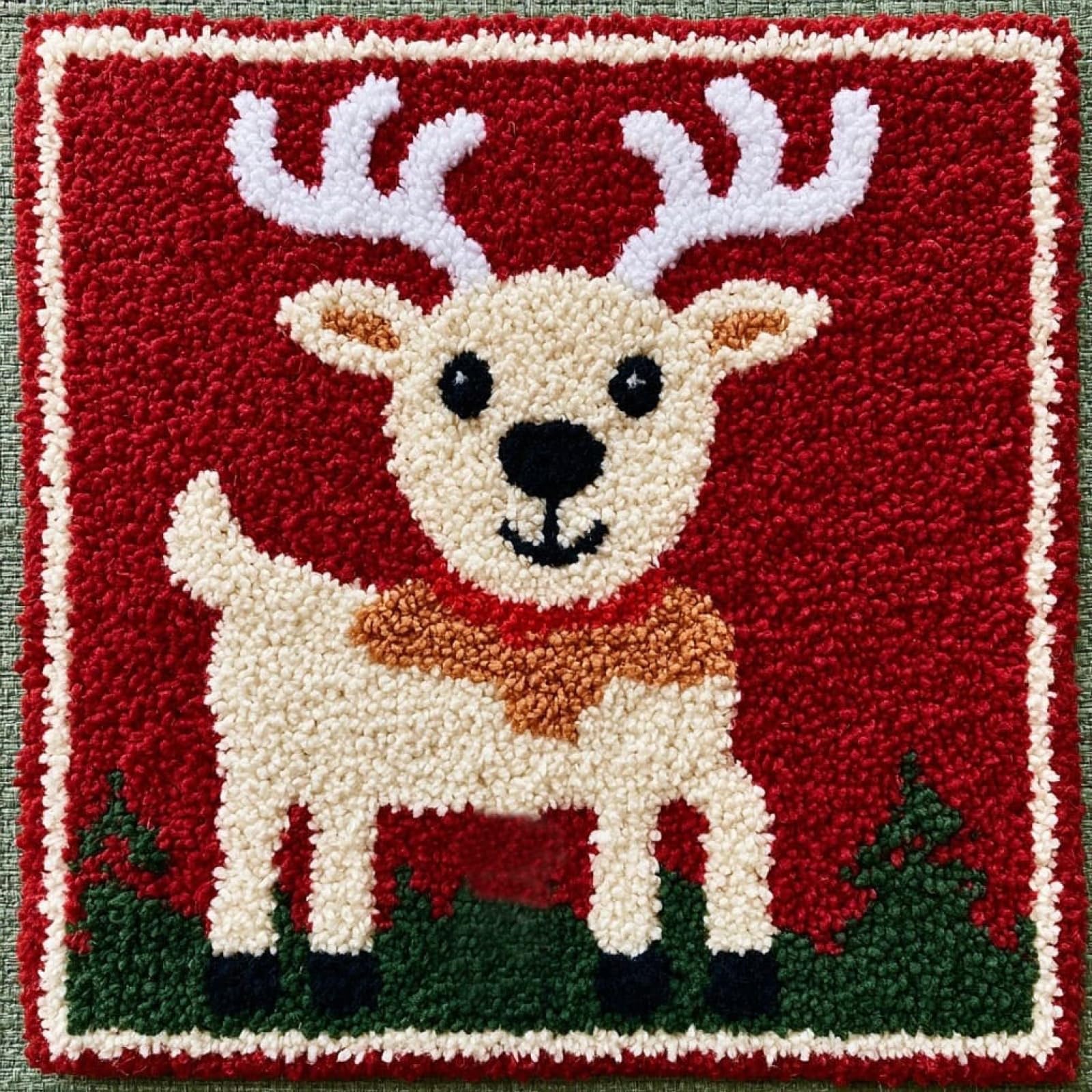 AxiangziK Latch Hook Pillow Kit 17x17in,Christmas Reindeer