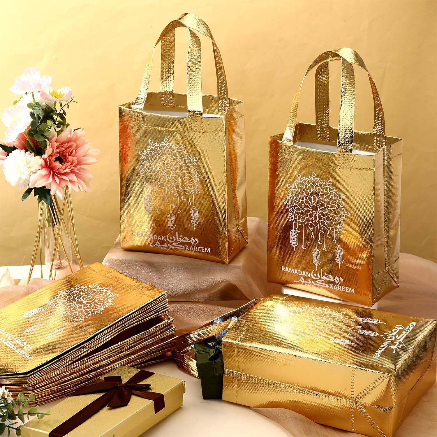 Coume 30 Pcs Ramadan Gift Bags with Handles 8 x 10 x 4 Inch Ramadan Mubarak Gift Bags Multifunctional Non Woven Gifts Wrapping Ramadan Party Supplies - Image 4