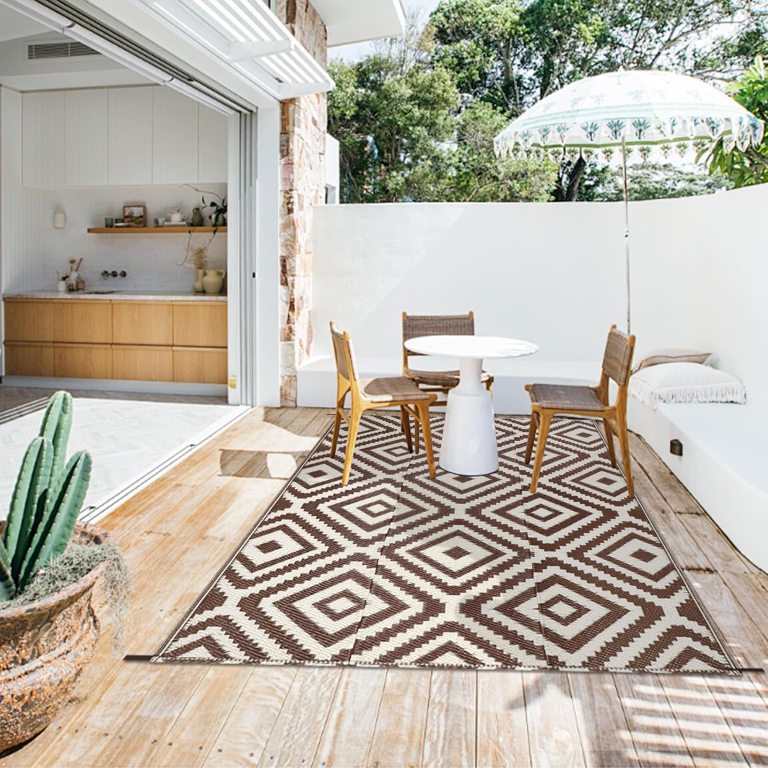 Famiaby Outdoor Rugs for Garden Waterproof Patio Rugs Plastic Rug RV Camping Mat Portable Picnic Blanket Reversible Floor Mat for Balcony Deck Backyard Porch Beach BBQ