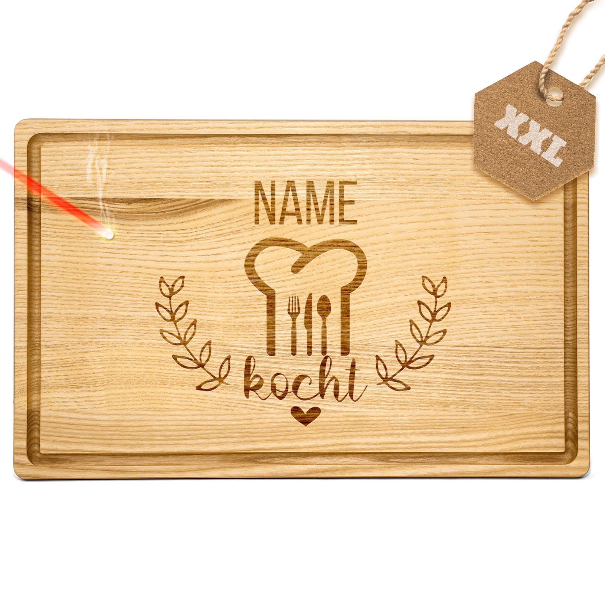 Großes Holzbrett mit Gravur - Schneidebrett personalisiert - Hier kocht - Geschenk für Hobbyköche | Eschenholz, 40 x 25 x 2 cm, personalisiertes Geschenk mit Gravur