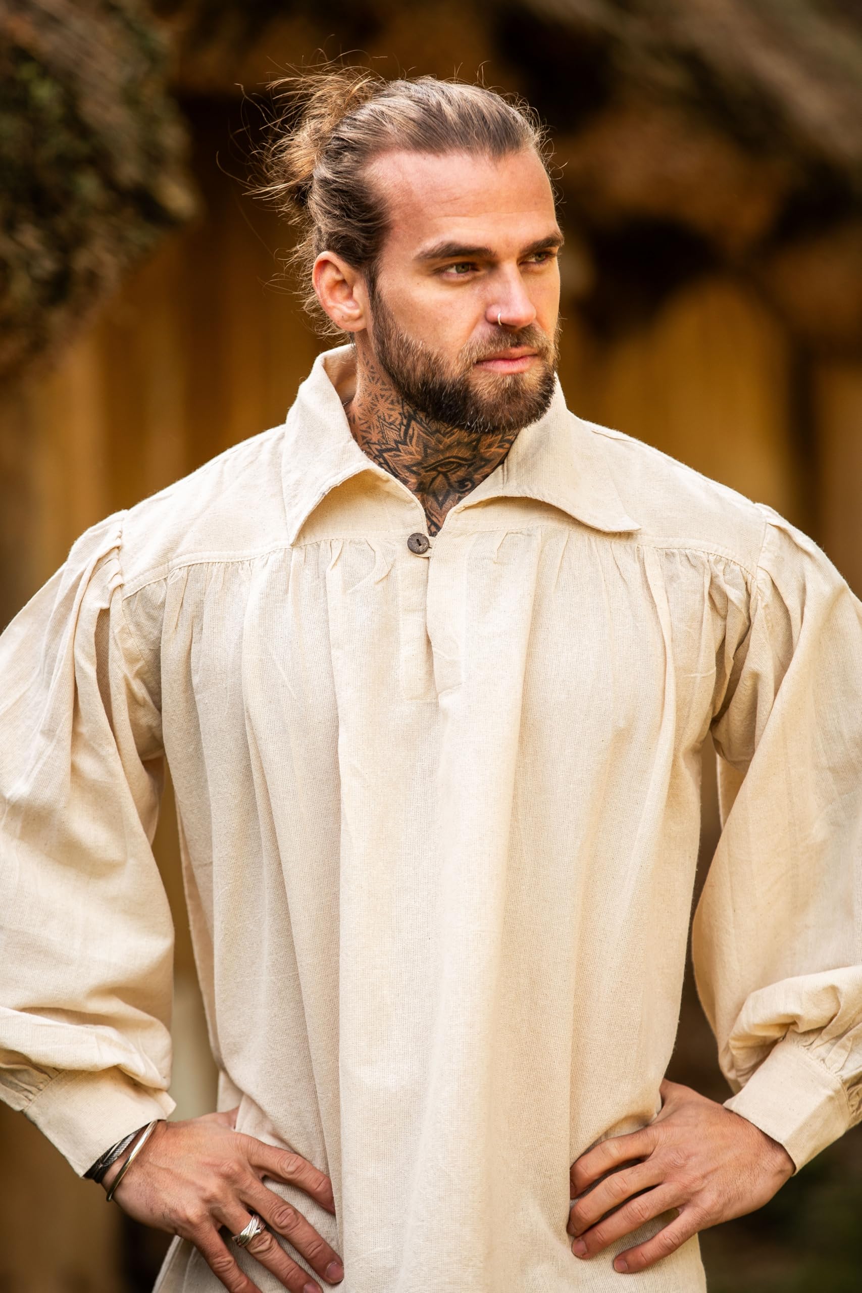 Leonardo Carbone® Camisa pirata James con cuello – Ropa medieval, camisa medieval para hombre, ropa LARP, traje de festival, disfraz de pirata, camisas informales de manga larga – 100% algodón
