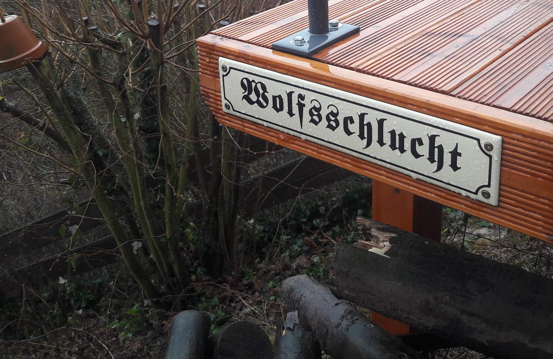 Straßenschild Hausnummer Emaille 8x40 cm schild mit Wunschtext Wunschname, Straßennamen, Hausschild, Individuell anpassbare Hausnummer, Vorbohrungen Wetterfest, Türschild, Wunschtext