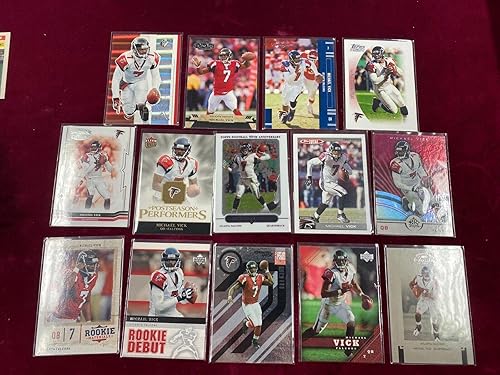 2004-2006 MICHAEL VICK 14 Card Lot Playoff, Upper Deck, Topps, all diff fb08 - Unsigned Football Cards