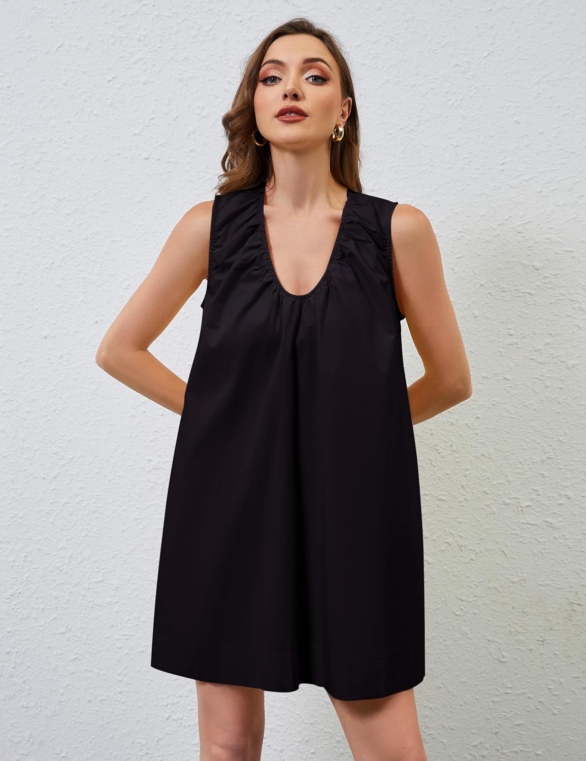 MISSACTIVER Women's Sleeveless Babydoll Tank Mini Dress Scoop Neck Ruched Short Dress with Side Pockets Summer Party Dresses - Image 2