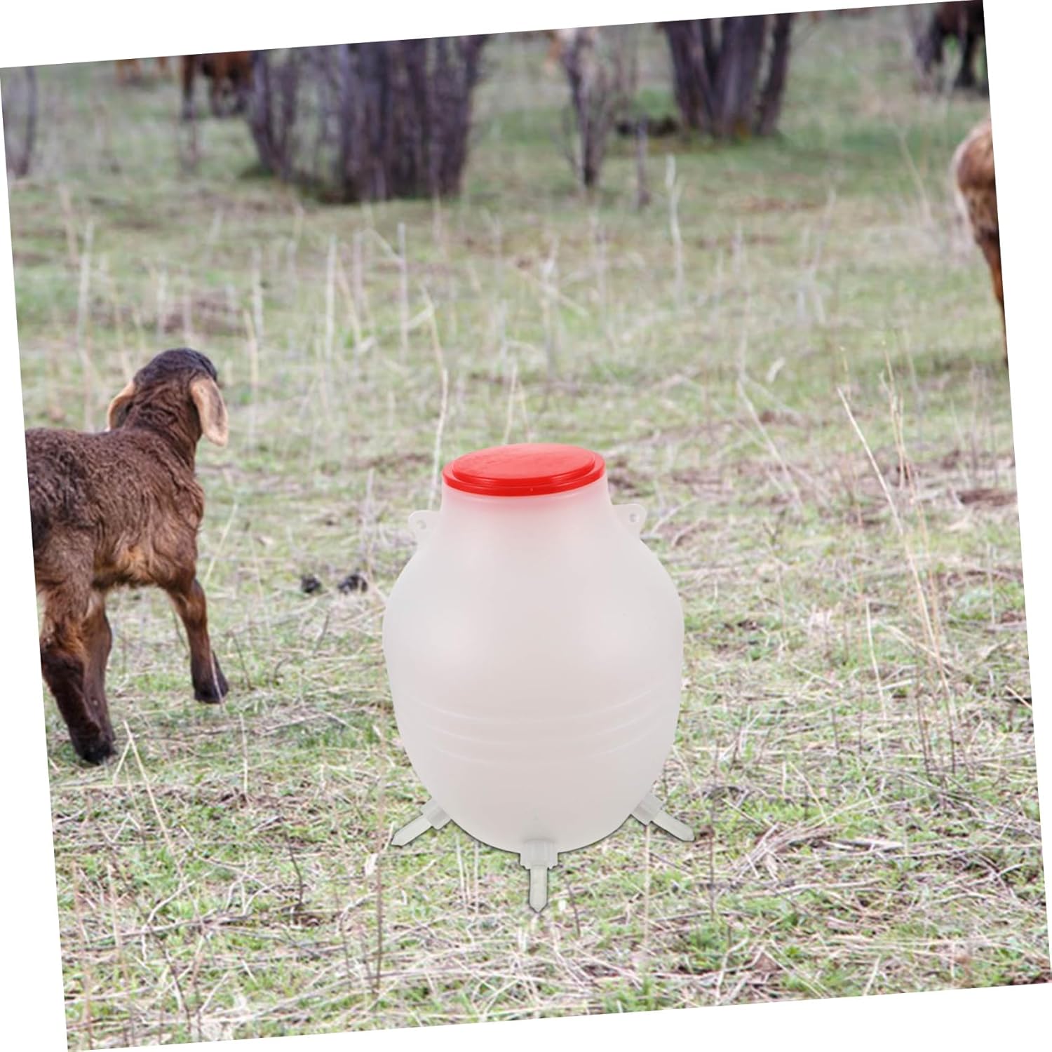 VICASKY Lamb Feeding Bottle Durable Milk Feeder for Goats and Sheep Soft Nipple Design for Natural Nursing Farms and Zoos Feeder Bottles for Healthy Growth