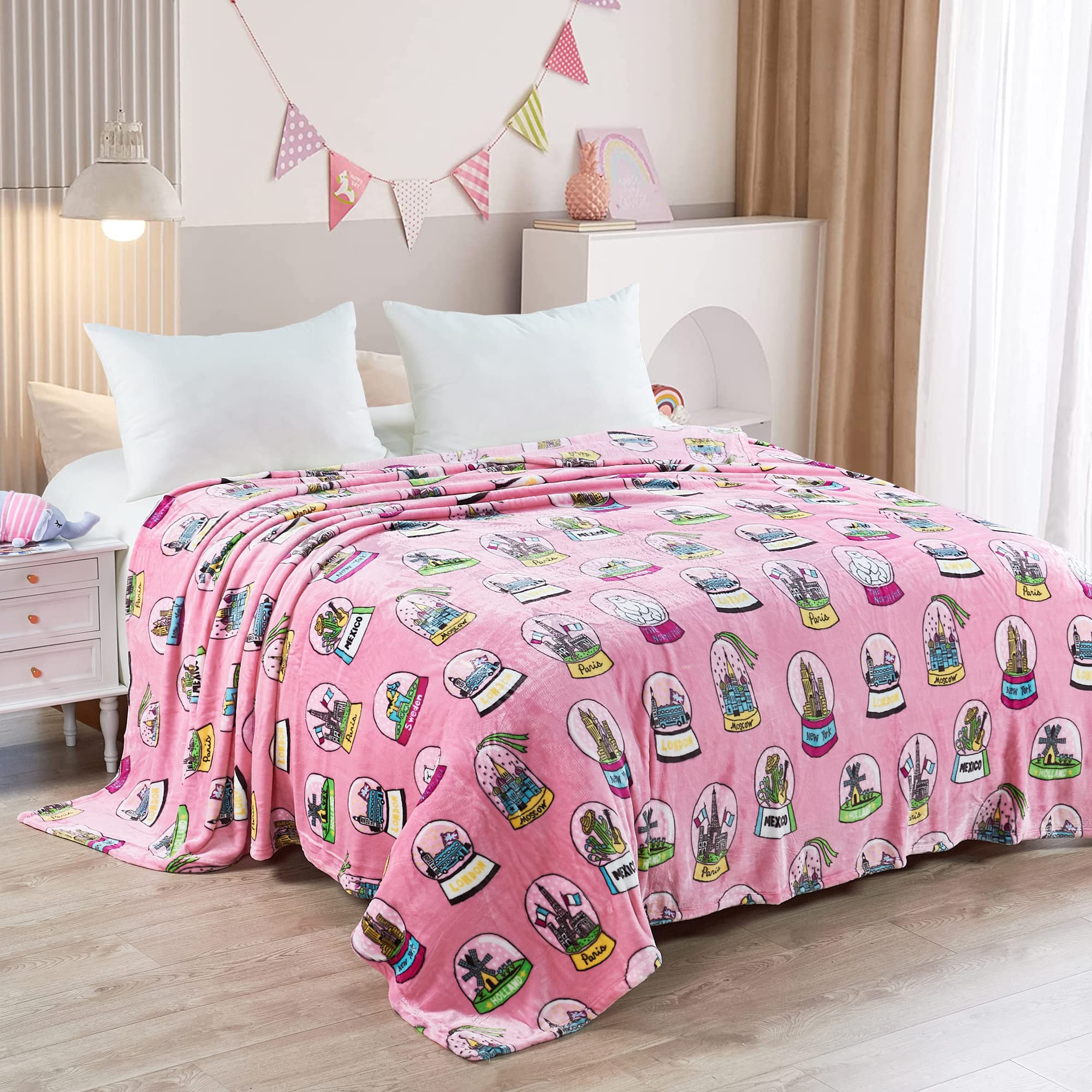 Home Soft Things World Collection Printed Flannel Fleece Blanket, 60