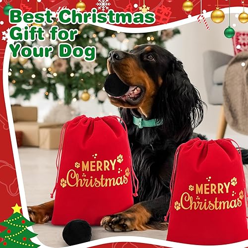 Miniatura 7 de Shappy 10 juguetes de peluche chirriantes de carbón de Navidad para perros y 2 bolsas de regalo con cordón, bolas chirriantes de peluche negro suave