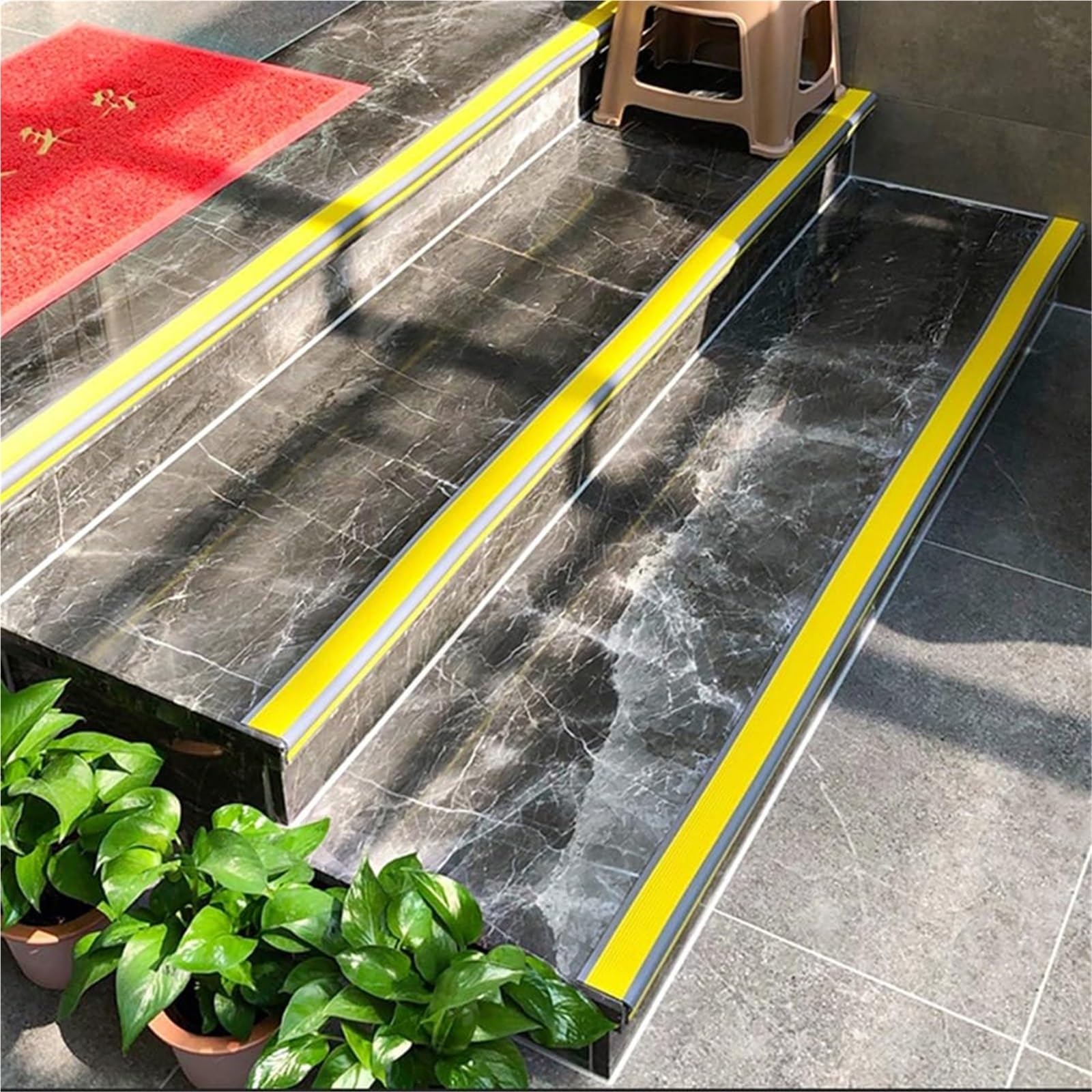 Rivestimento quadrante in PVC, striscia for bordi angolari, strisce for scale antiscivolo da 10 metri, gradini autoadesivi(Gray,10meters/393in)