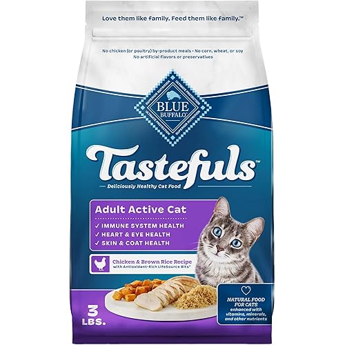 Blue Buffalo Tastefuls Active Cat Dry Cat Food, Made in the USA with Natural Ingredients, Chicken & Brown Rice Recipe, 3-lb. Bag