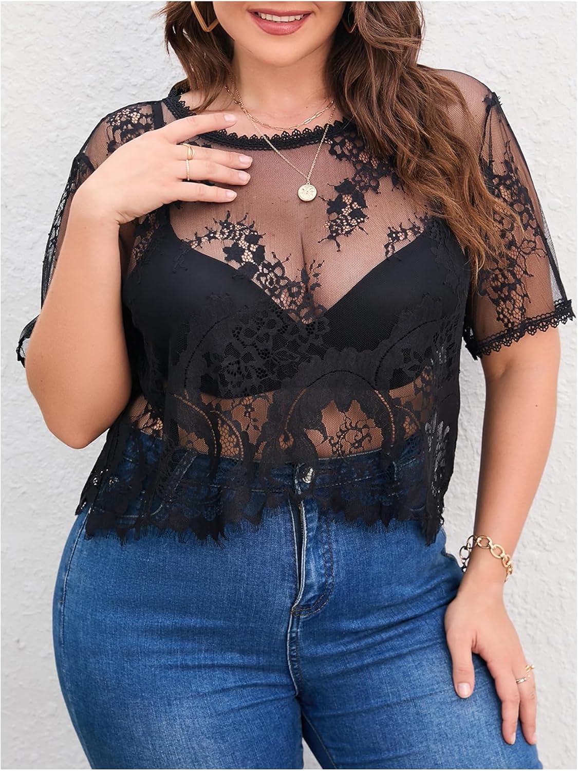 Floerns Women's Plus Size Lace Mesh Sheer Blouse Crew Neck Short Sleeve Crop Top - Image 4