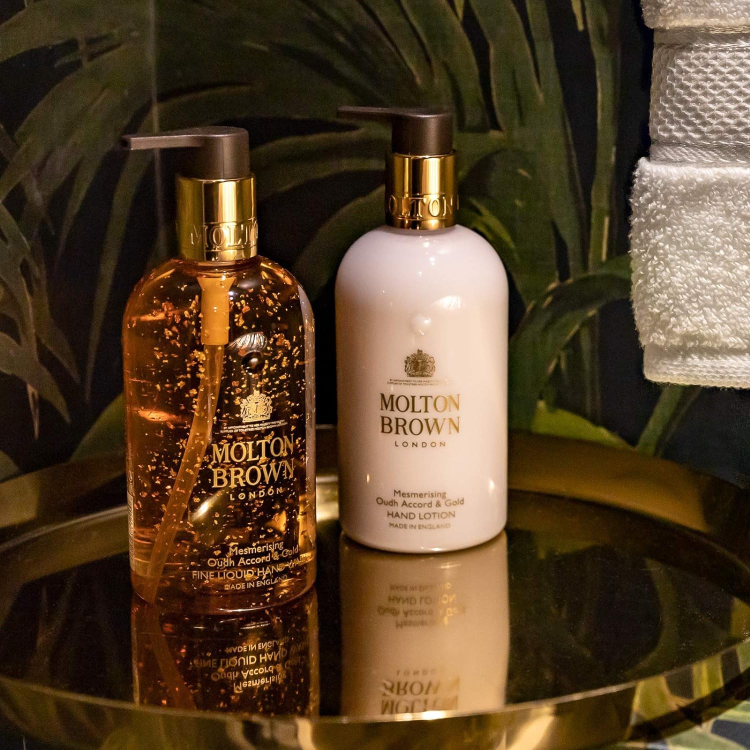 Molton Brown Oudh Accord & Gold Hand Lotion 300 ml, soin visage pour usage quotidien