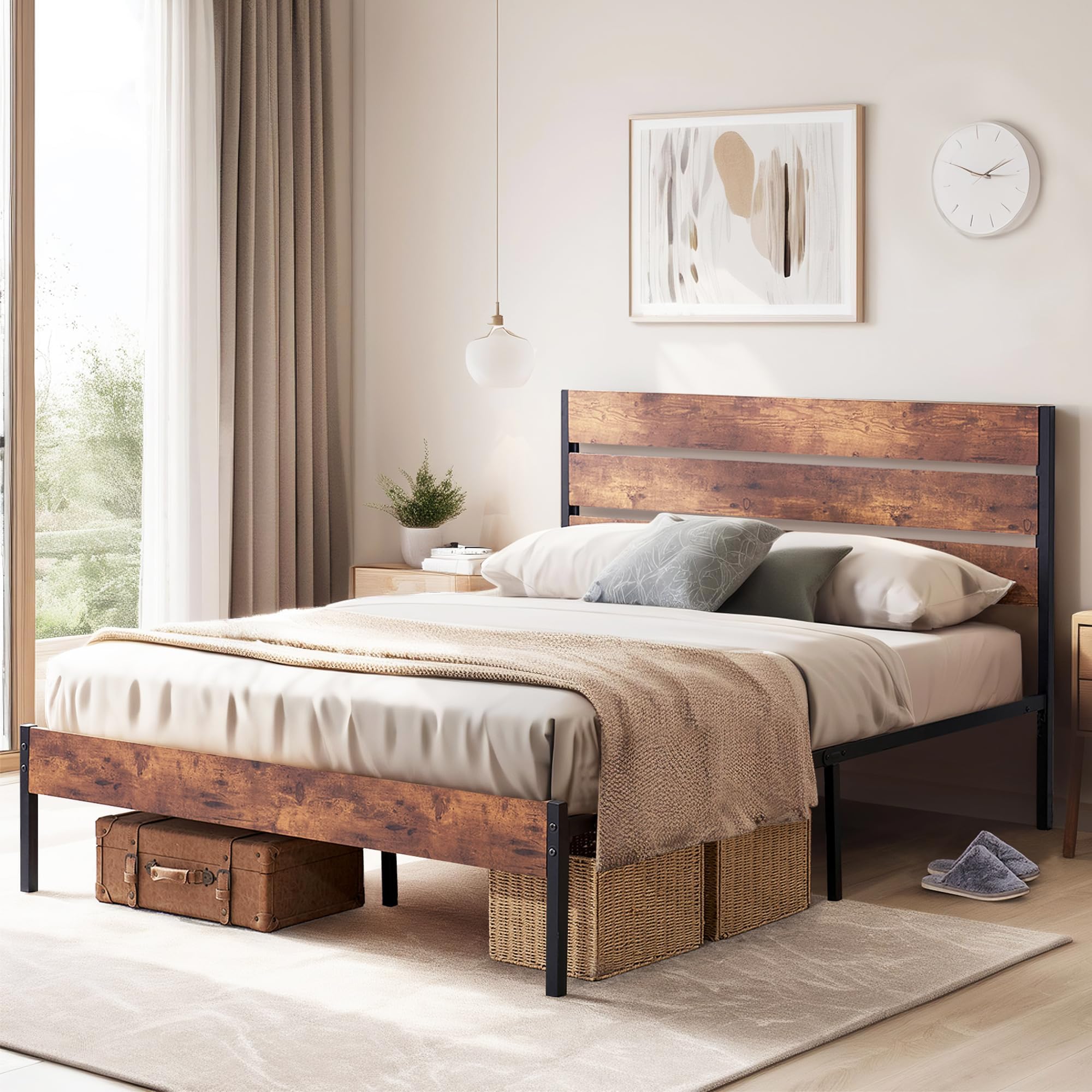 VECELO Bettgestell 140x200 cm aus Metall mit Lattenrost, stabiles Doppelbett mit Holzkopfteil, 320 kg Tragkraft, 31 cm Stauraum, einfache Montage, Industrial Style, Braun