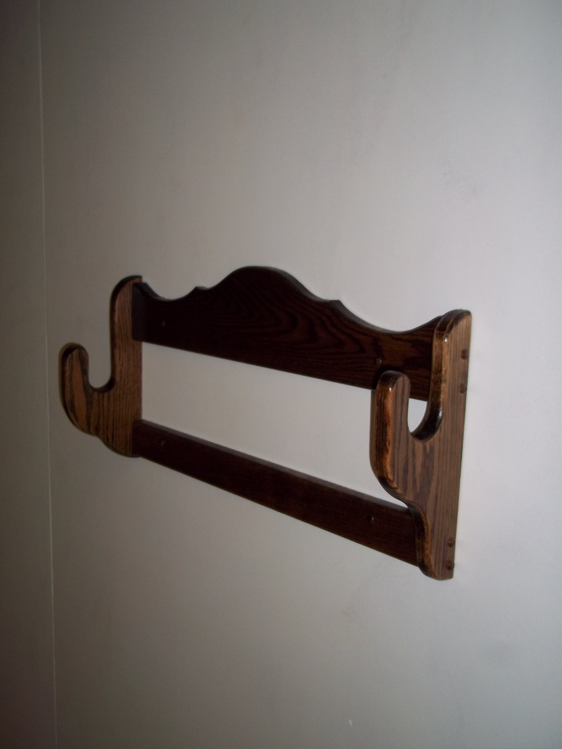 1 Single Gun Red Oak Display Rack ~ Walnut Finish