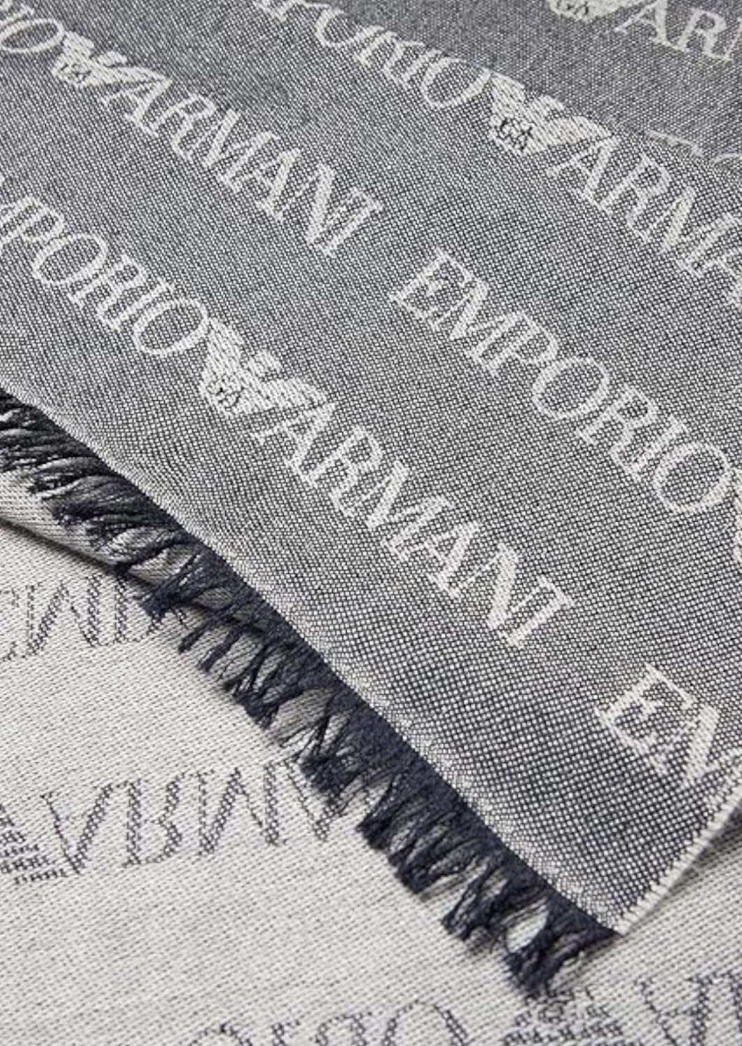 Emporio Armani Sciarpa lettering jacquard all over - 625060 CC786 00635 Blu Grigio - cm. 185 x 43 Orlo sfrangiato