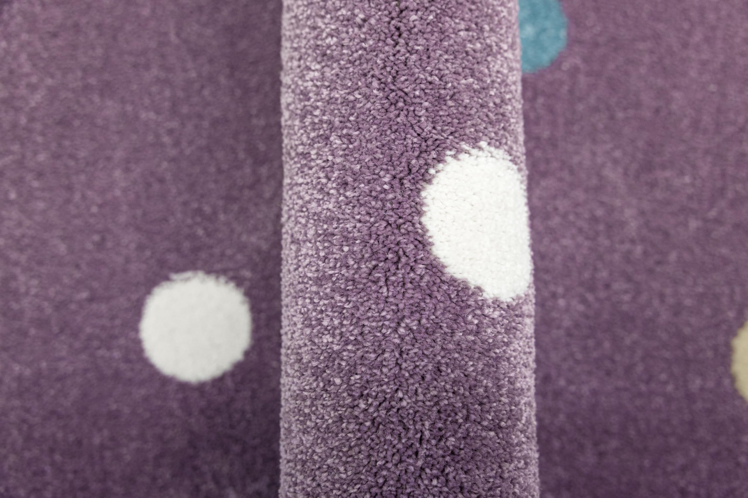 Lima rechteckig Kinder Teppich Lila 100x150 cm, Kinderzimmer Kurzflor Teppiche| Kinderteppich Mädchen| Kids Carpet |Spielteppich Kinder Babyzimmer Tepich |gepunktetes Muster |Wohnzimmer Teppich