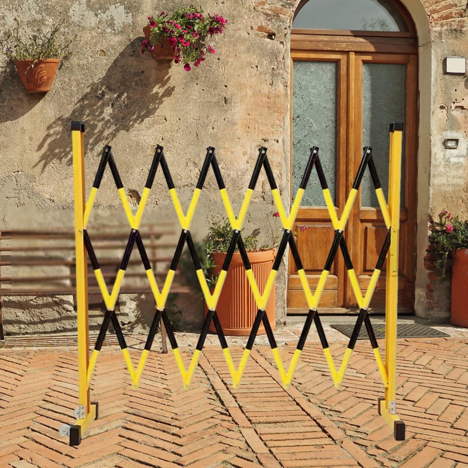 Portail de sécurité extensible jaune et noir 1,2x3m avec roulettes
