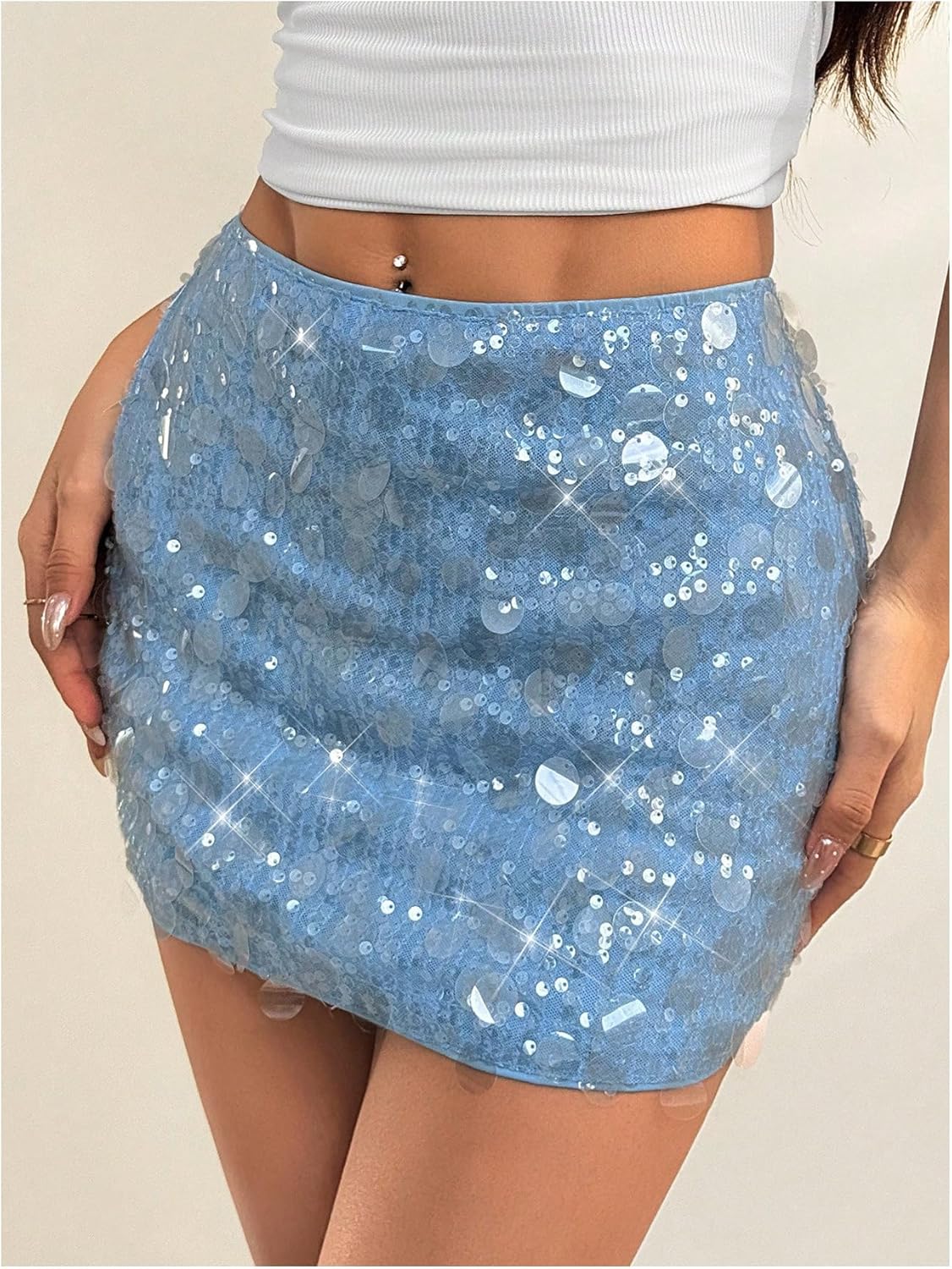 WDIRARA Women's Sequin Bodycon Skirt Sparkle High Waisted Party Club Mini Skirt - Image 3