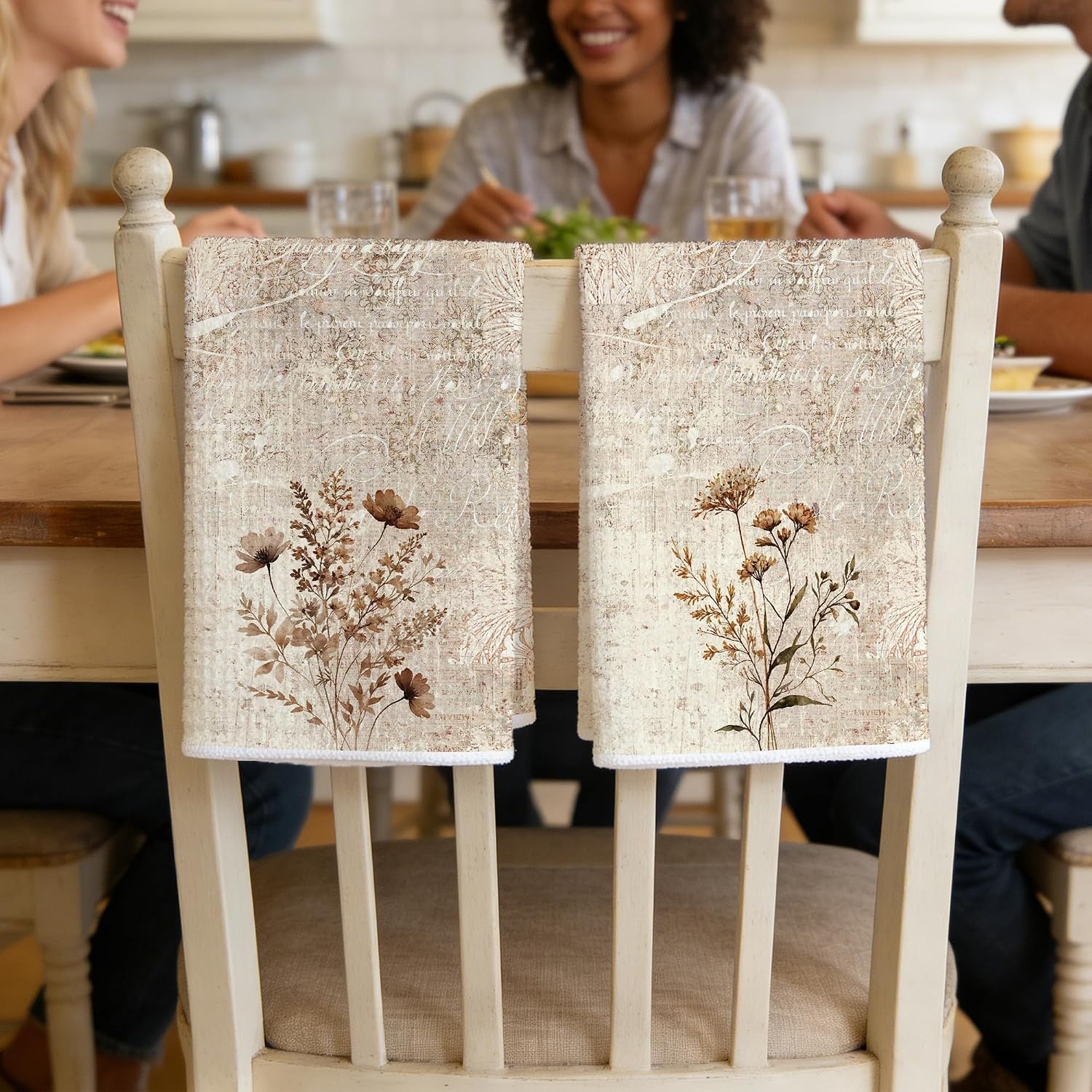Vintage Boho Neutral Floral Kitchen Towels 16x24 in, Retro Cottagecore Botanical Wildflower Decorative Hand Tea Dish Towels for Bathroom Kitchen, Set of 2