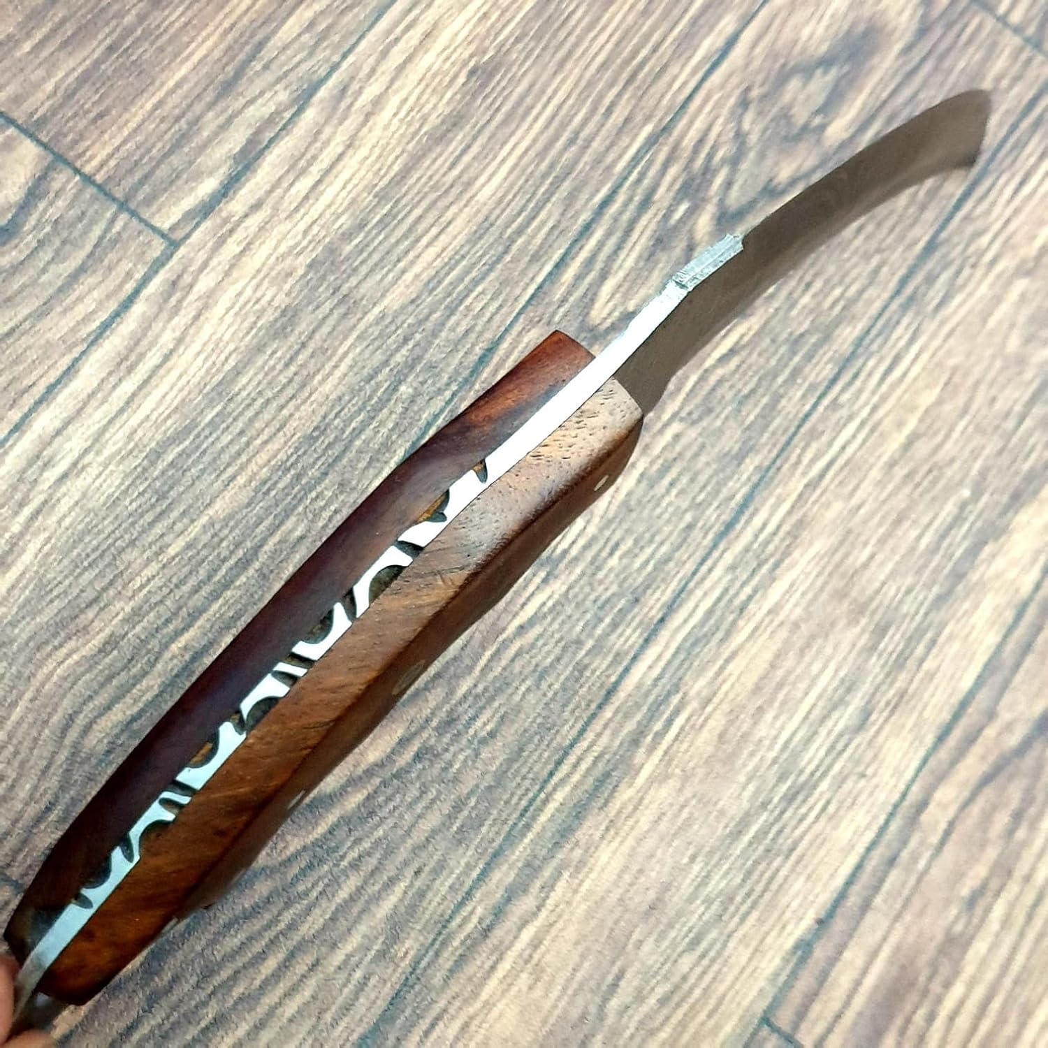 Warivo Handmade Damascus Karambit Knife, Fixed Blade Hunting & Camping Claw Knife with Sheath, Wood Handle, Sharp Outdoor Knife for Men & Women - Image 3