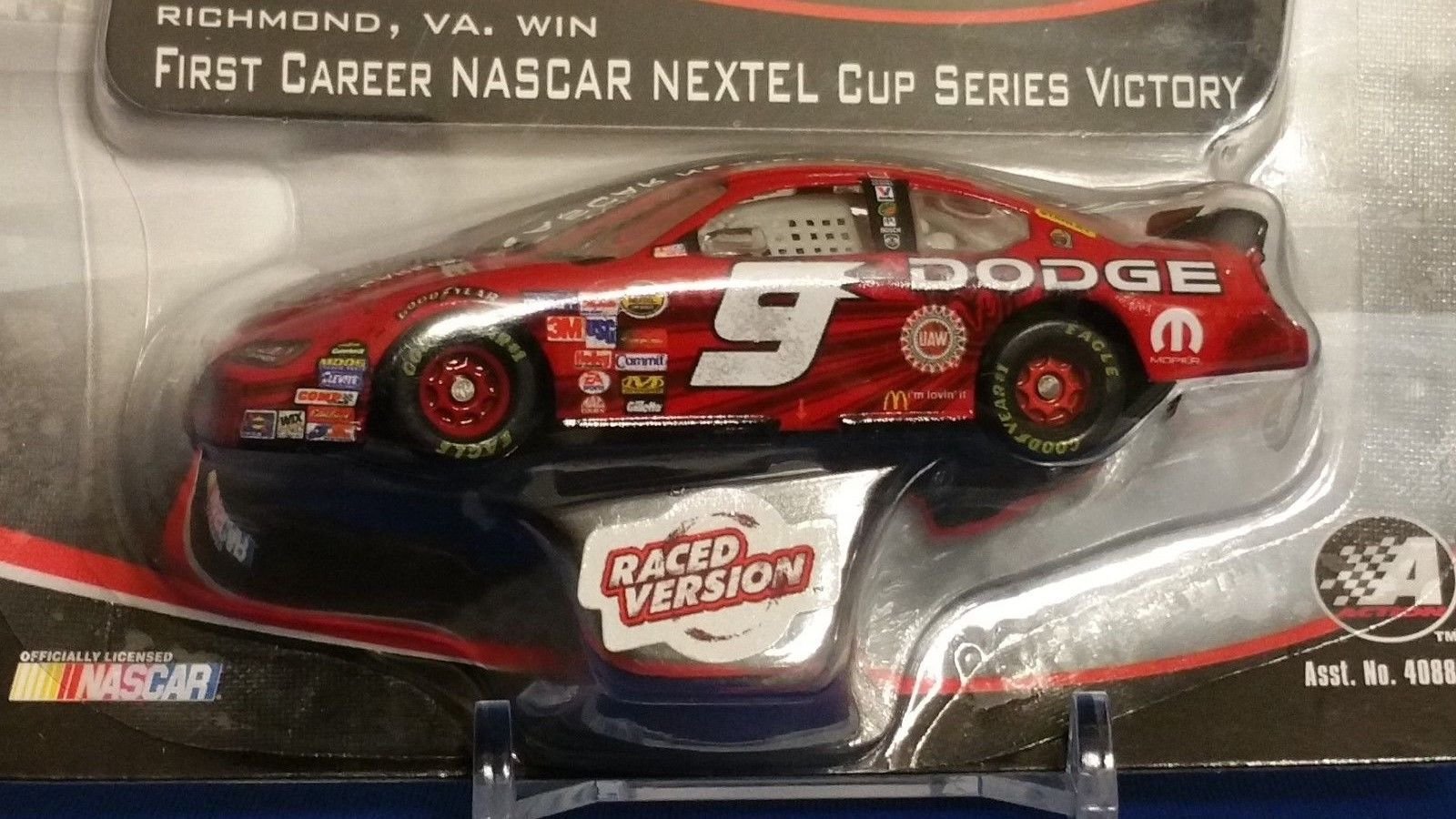 Amazon.com: Kasey Kahne 9 Dodge 2006 Winners Circle Raced Version