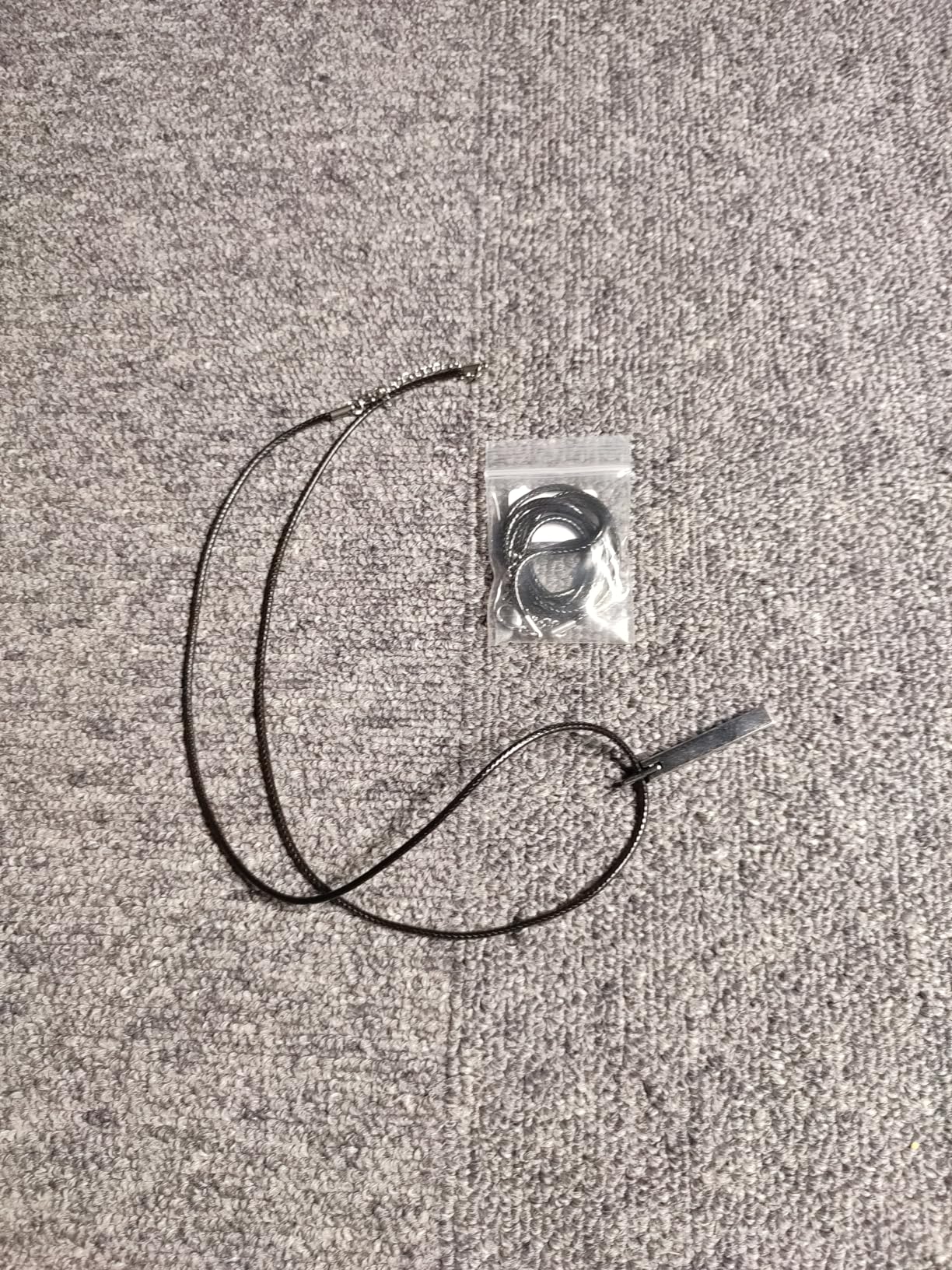 ブランド バーネックレス メンズ シンプル タングステン 鏡面加工 ピカピカ 直方体 スティック ペンダント Y字 金属アレルギー対応 アクセサリー 記念日 クリスマス プレゼント photo review